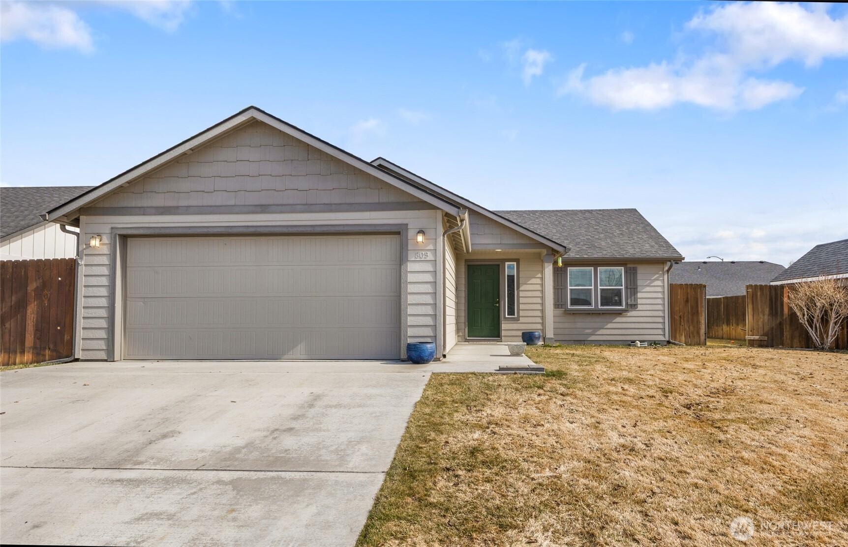S Blessing St, Moses Lake, WA 98837