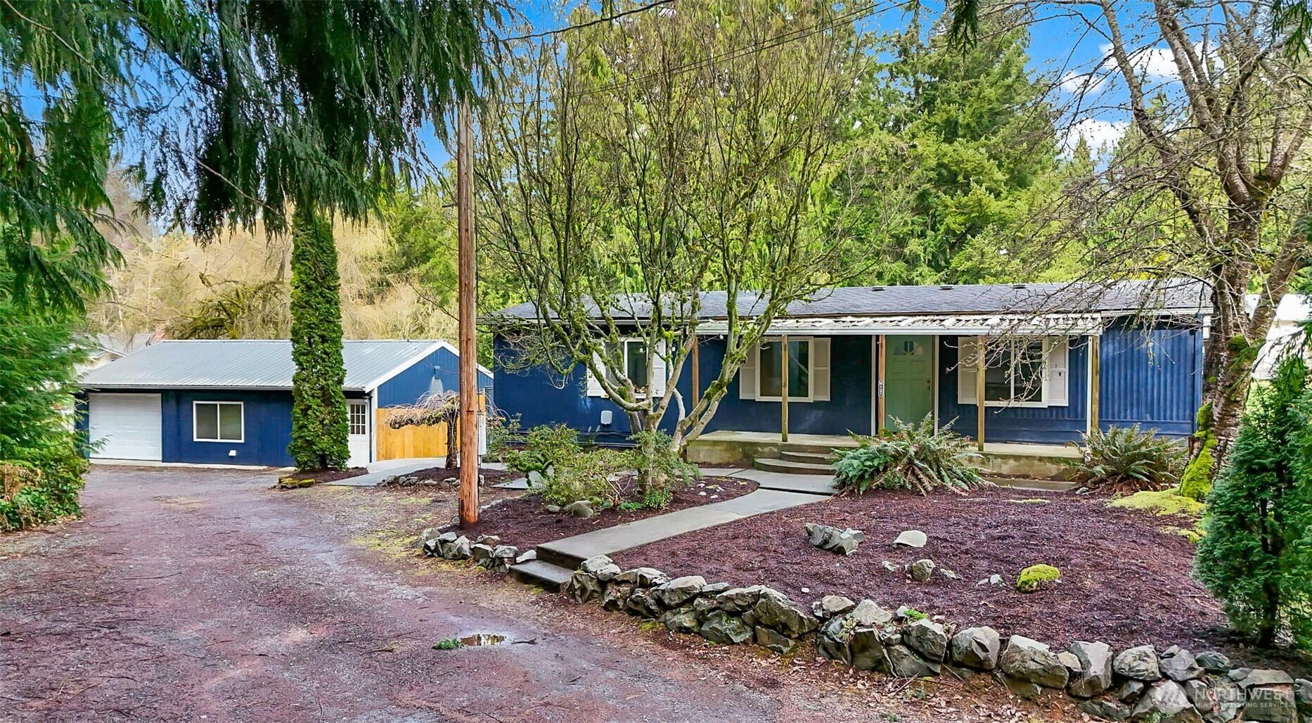 Wade Rd, Arlington, WA 98223