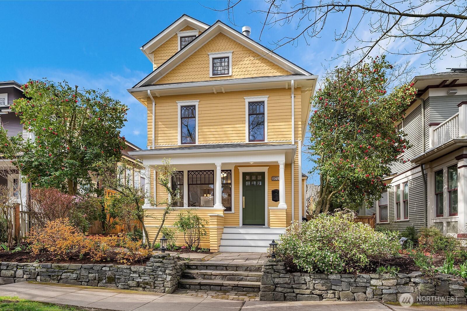 16th Ave Ne, Seattle, WA 98105