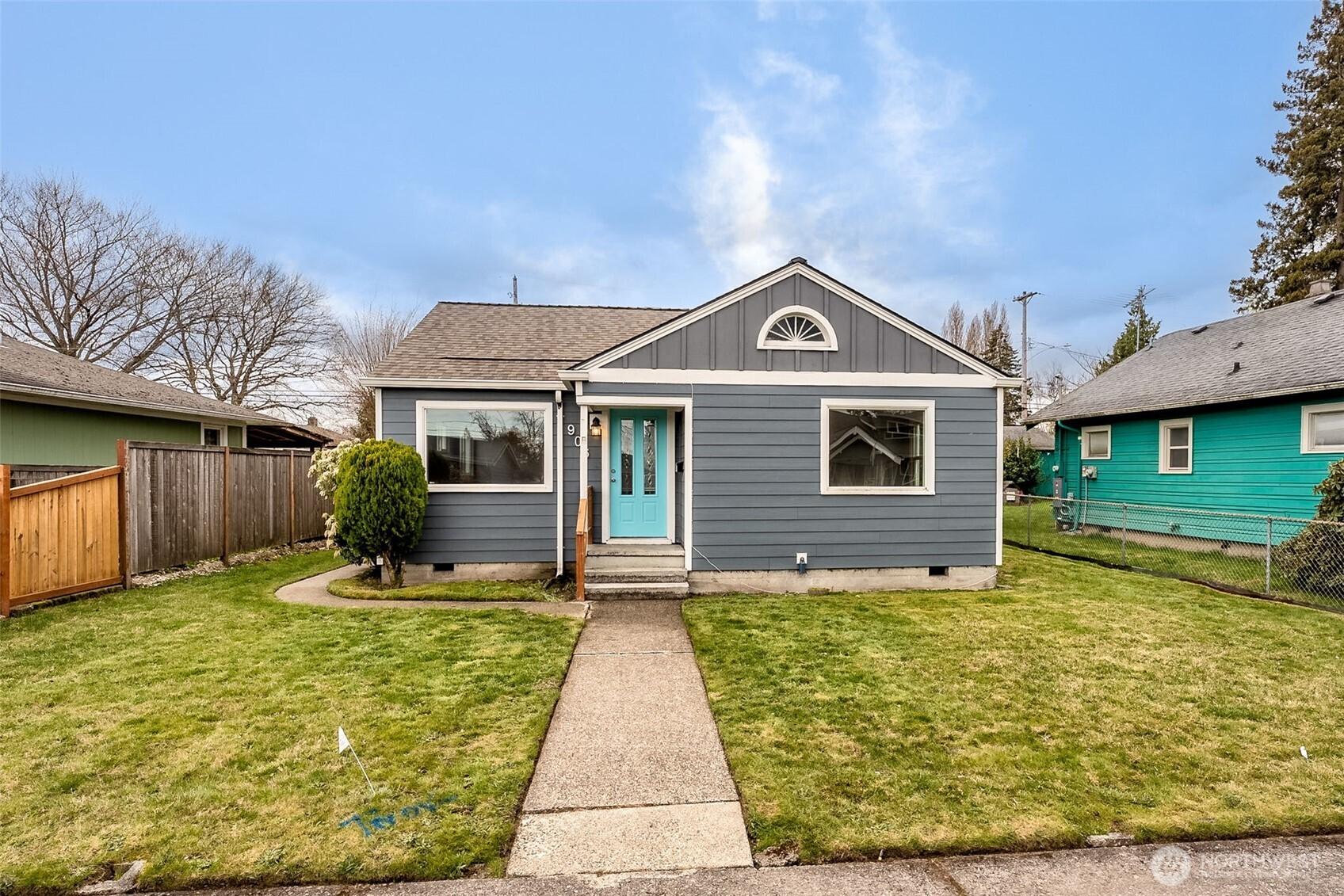 E 56th St, Tacoma, WA 98404