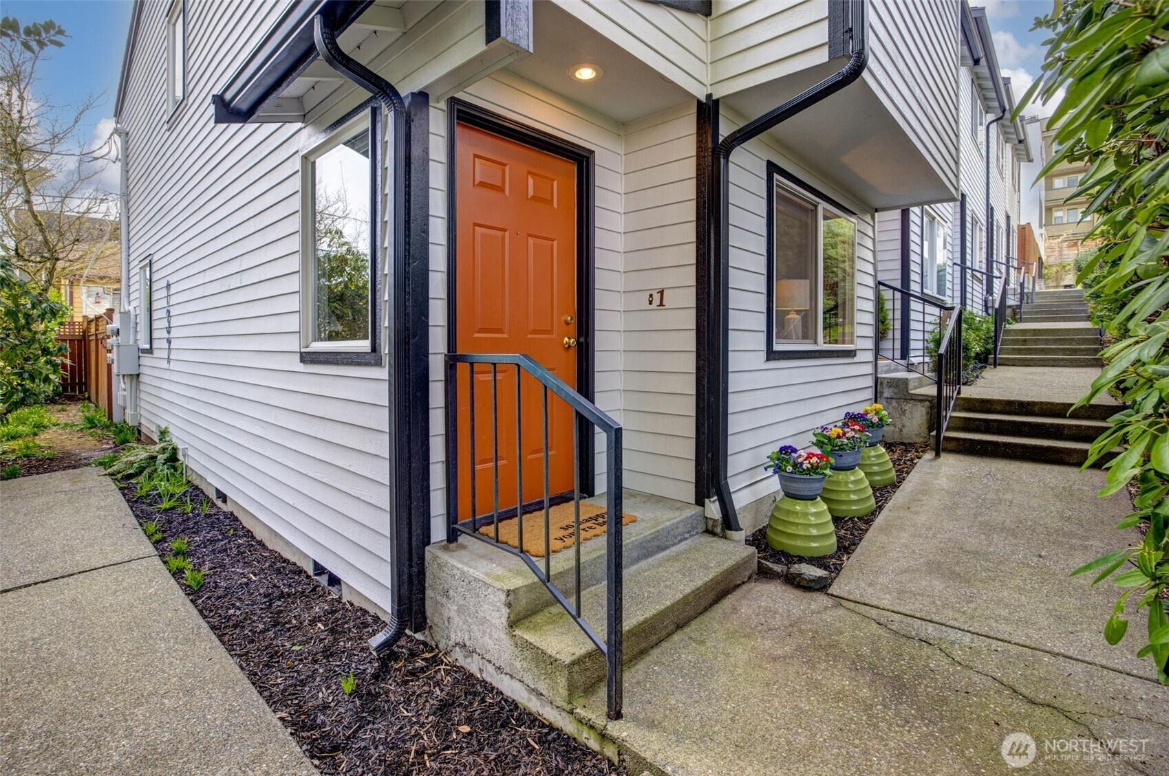 S Randolph St, Garrett, IN 46738
