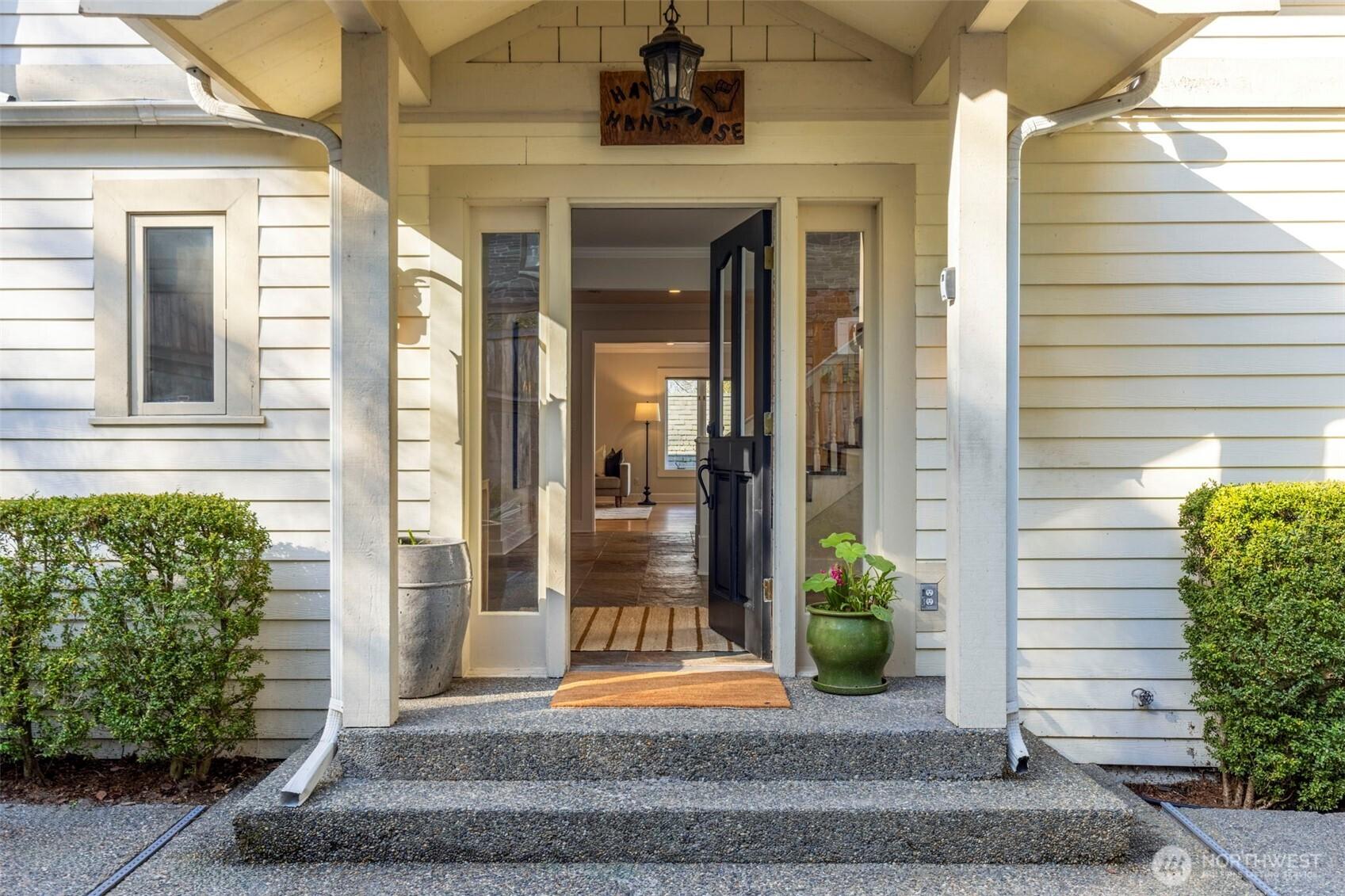 3rd Ave N, Seattle, WA 98109