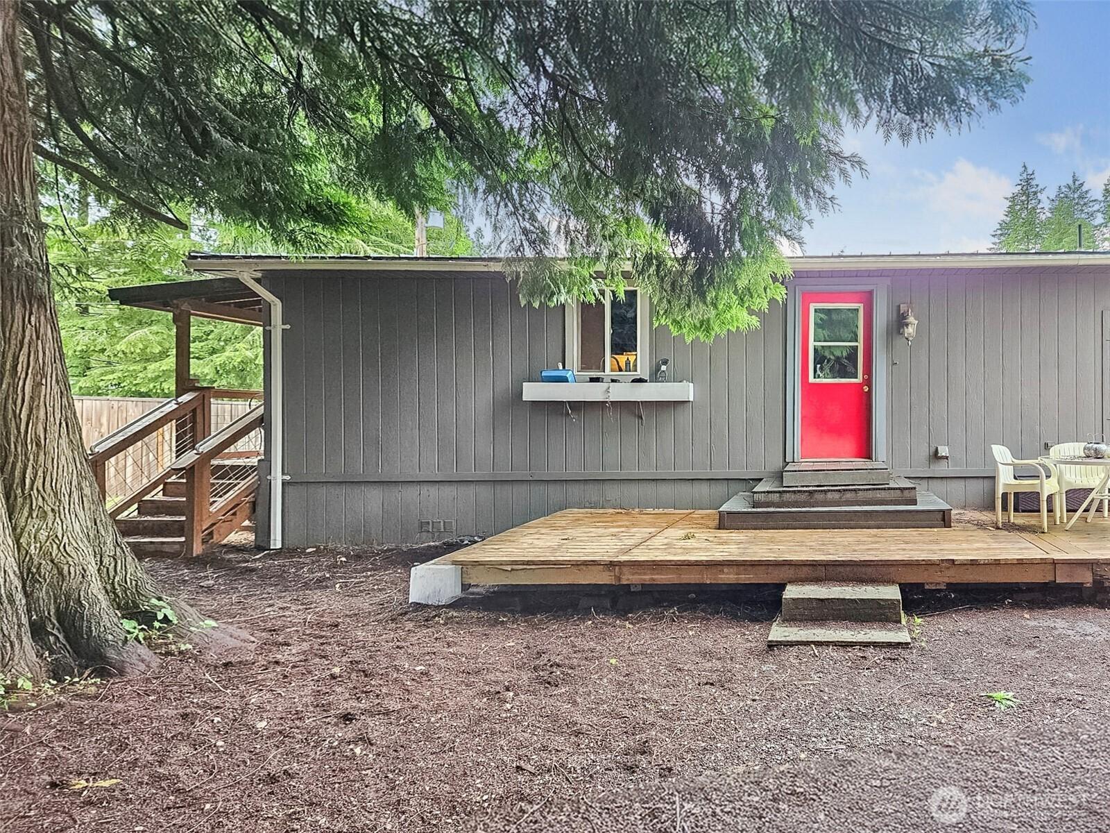 Baker Loop Rd, Concrete, WA 98237