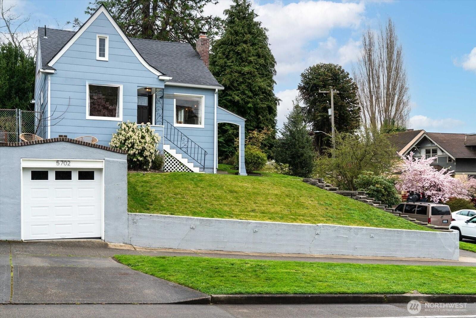 32nd Ave Nw, Seattle, WA 98107