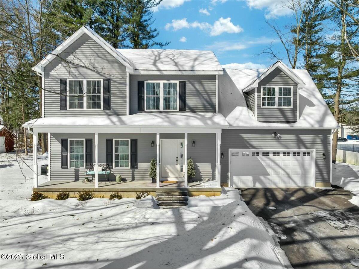 Lynn Dr, Schenectady, NY 12302