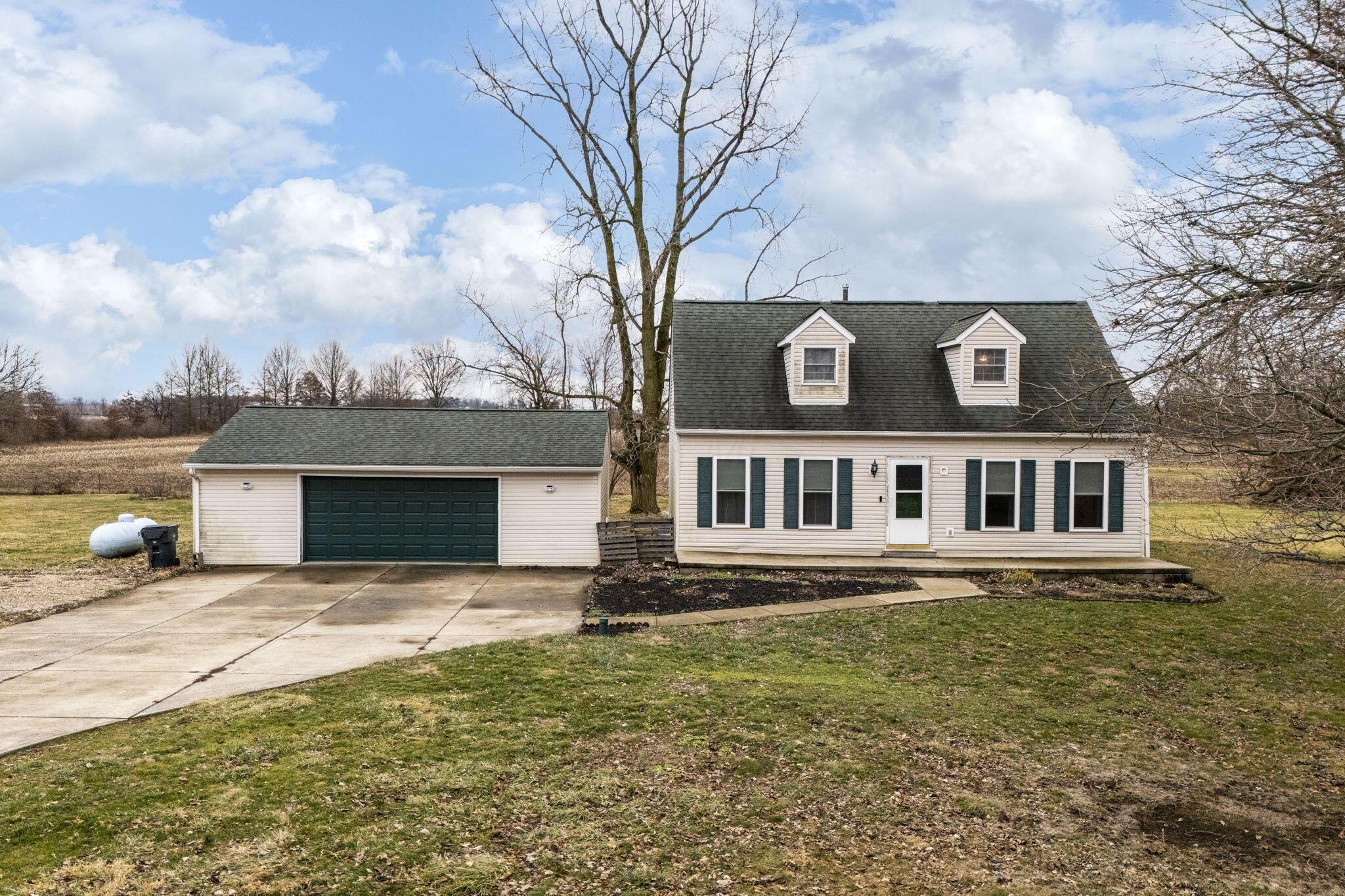 Canal Rd Ne, Pleasantville, OH 43148