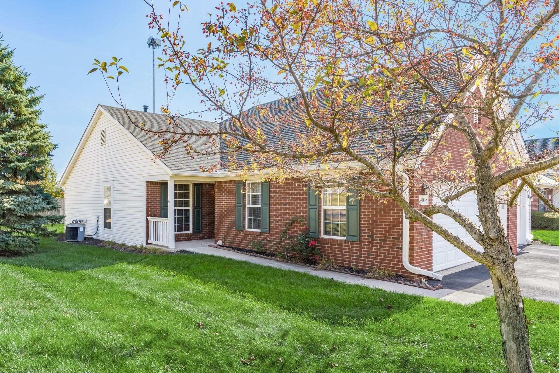 Kingfisher Ln, Pickerington, OH 43147