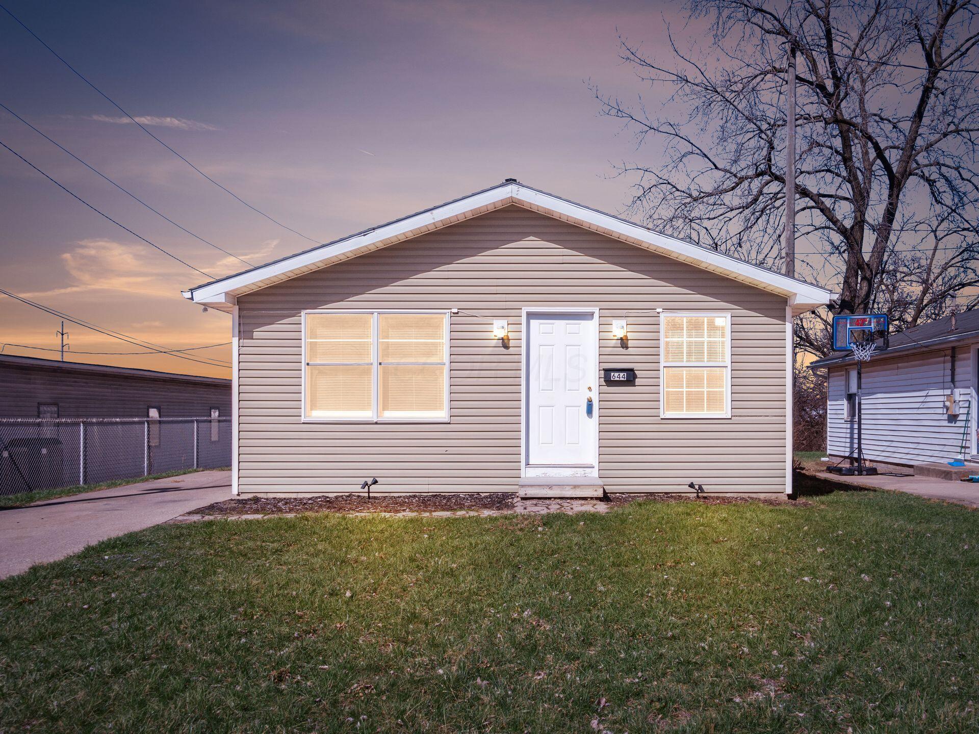 Stambaugh Ave, Columbus, OH 43207
