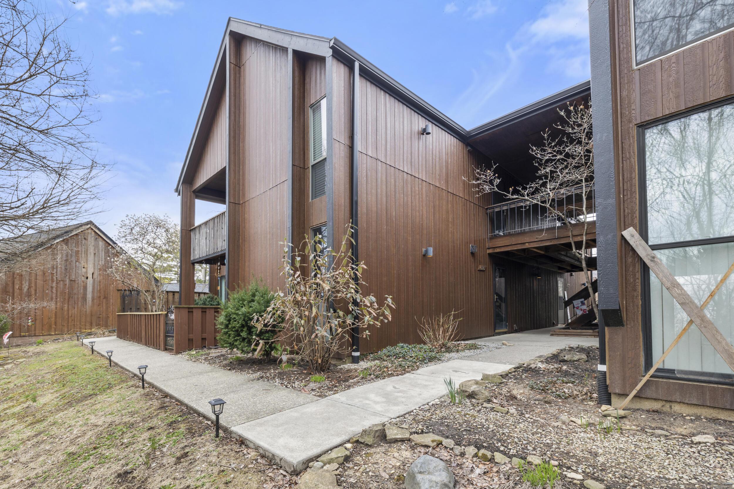 Powderhorn Ln, Westerville, OH 43081