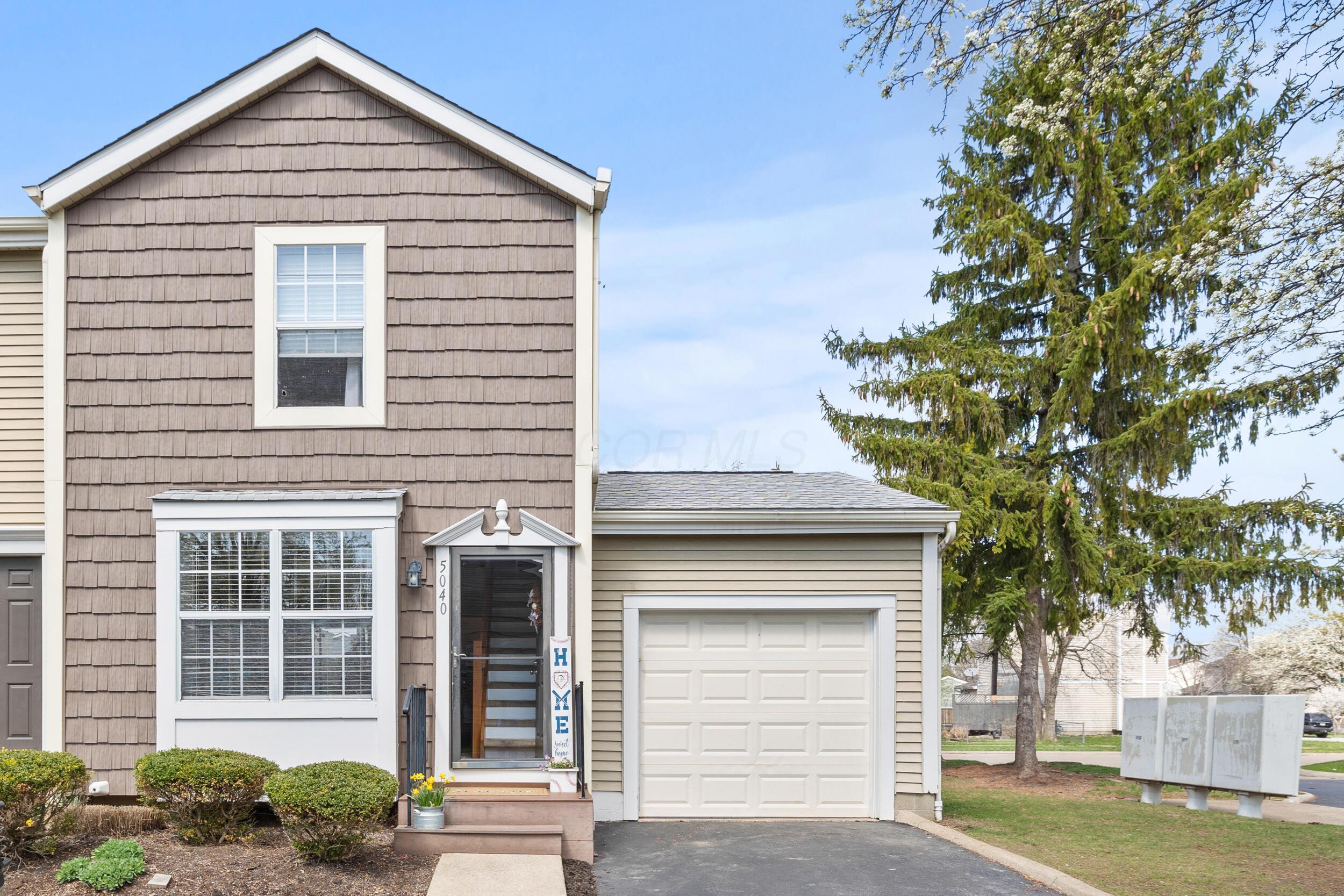 Singleton Dr, Hilliard, OH 43026
