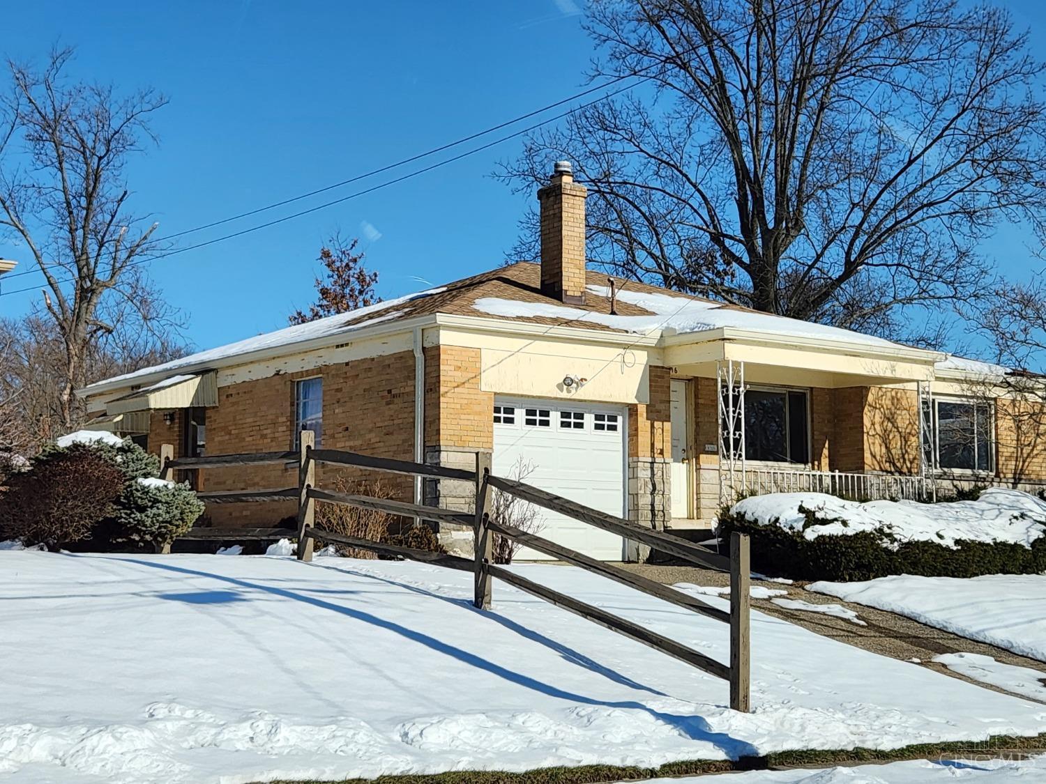 Musketeer Dr, Cincinnati, OH 45248