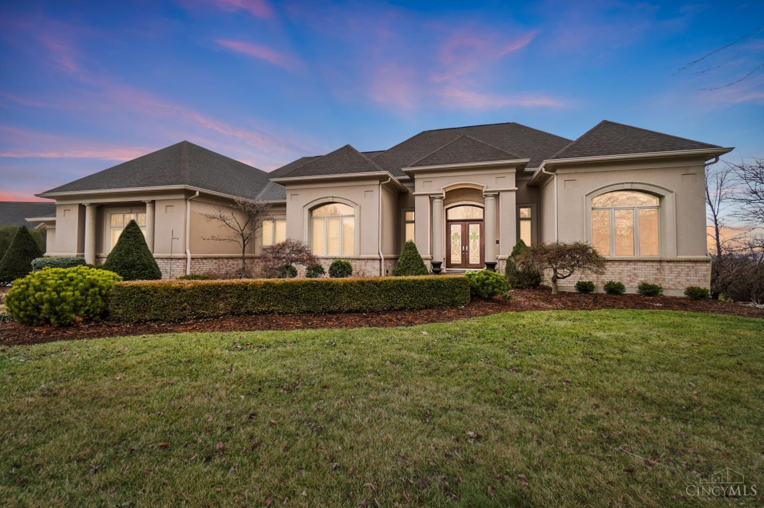 Southampton Ln, West Chester, OH 45069