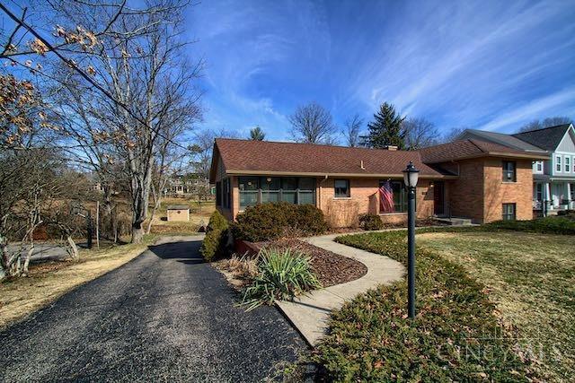 Margaret Ln, Montgomery, OH 45242