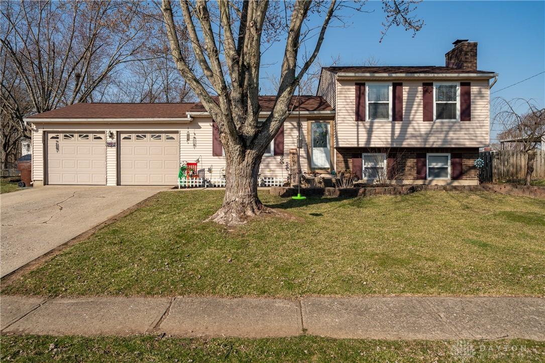 Hile Ln, Englewood, OH 45322