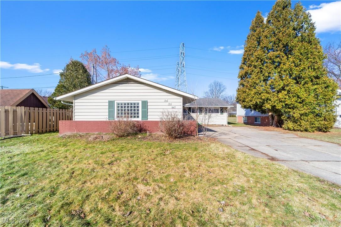 Beeler Dr, Berea, OH 44017