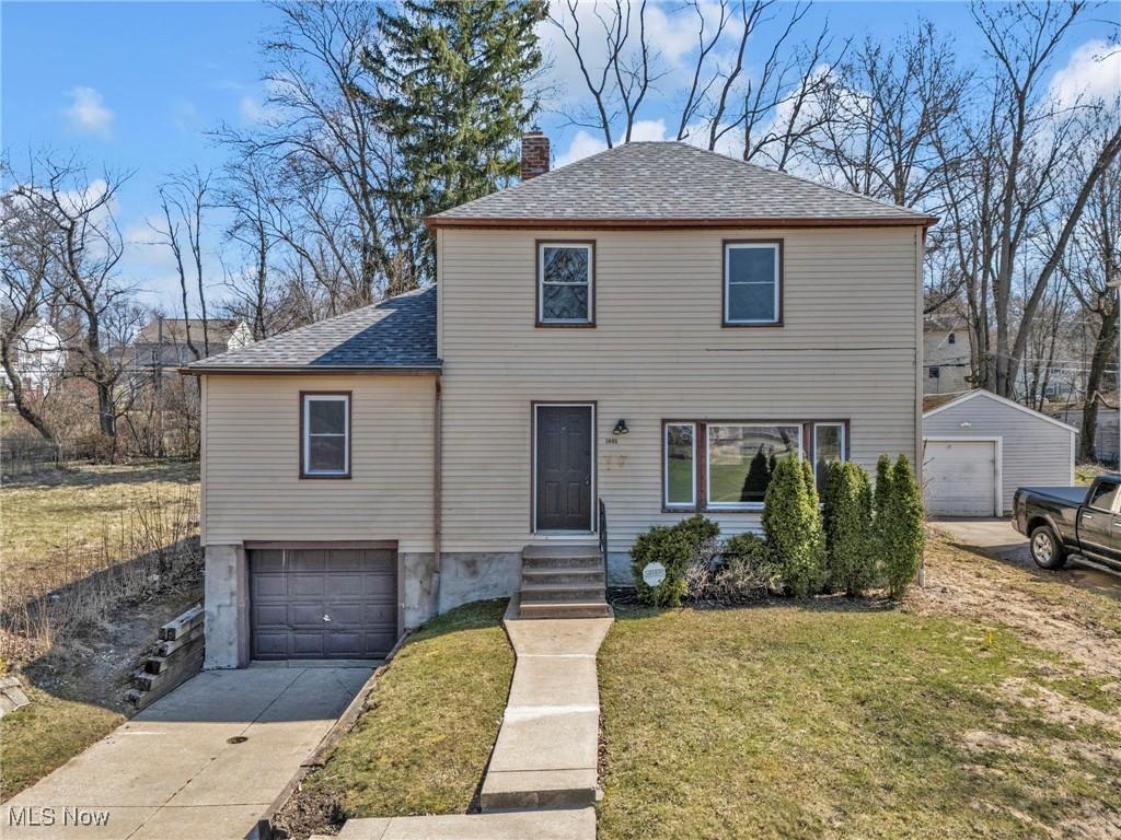 Orlando Ave, Akron, OH 44320