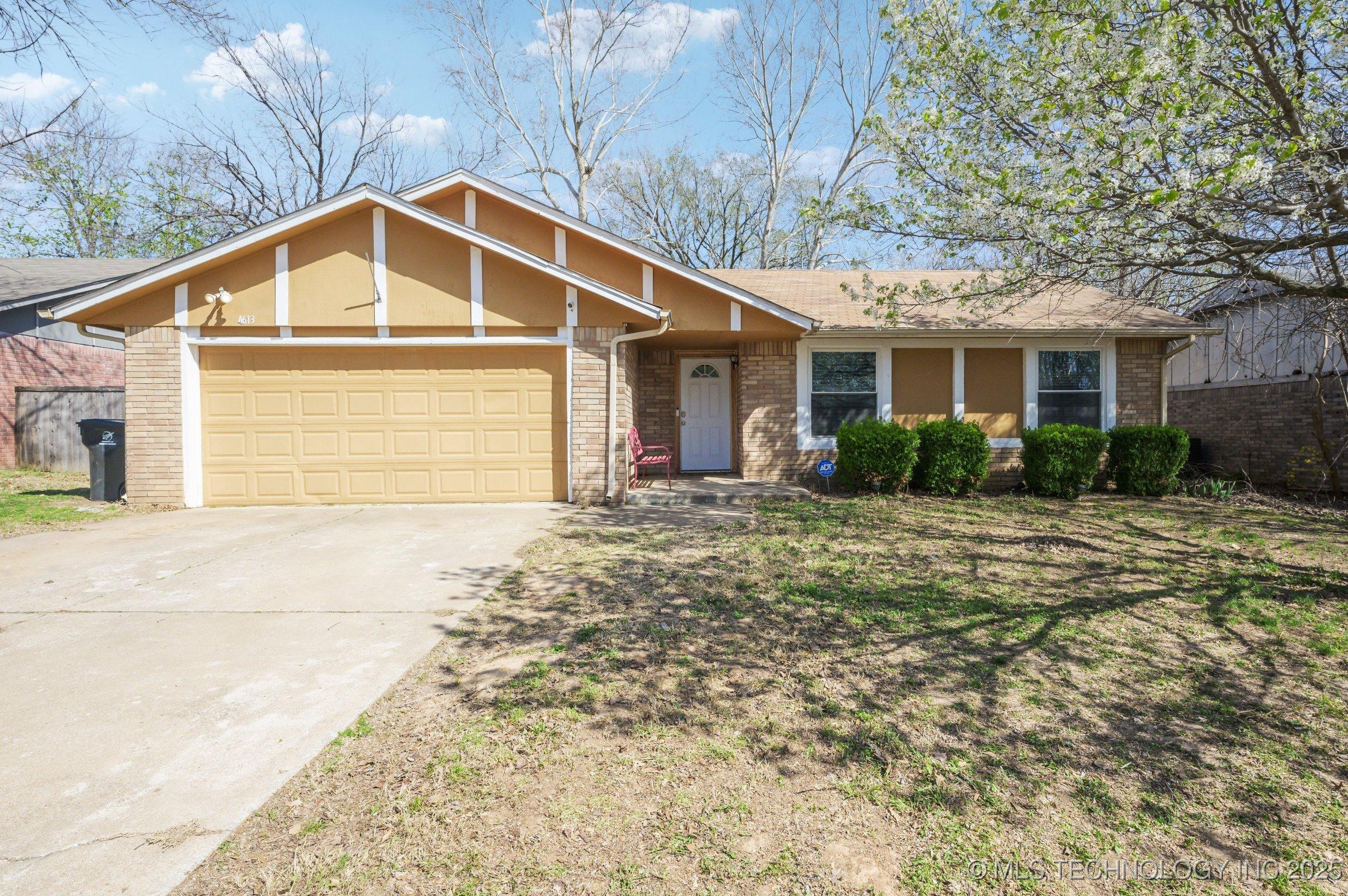 S Date Ave, Broken Arrow, OK 74011