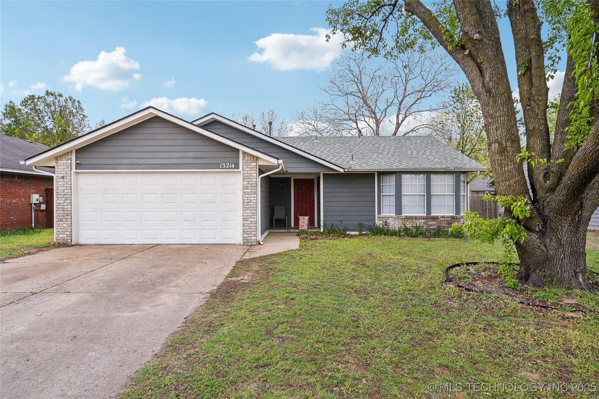 S 85th East Pl, Bixby, OK 74008