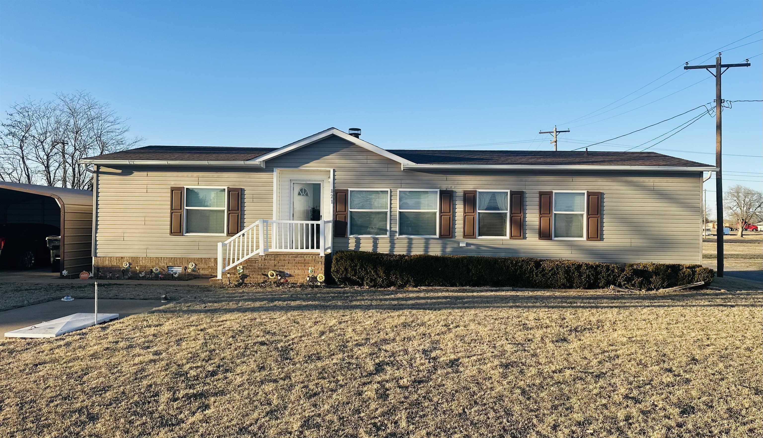 E A St, Watonga, OK 73772