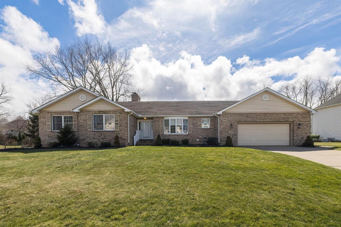N Wayside Dr, Erie, PA 16505