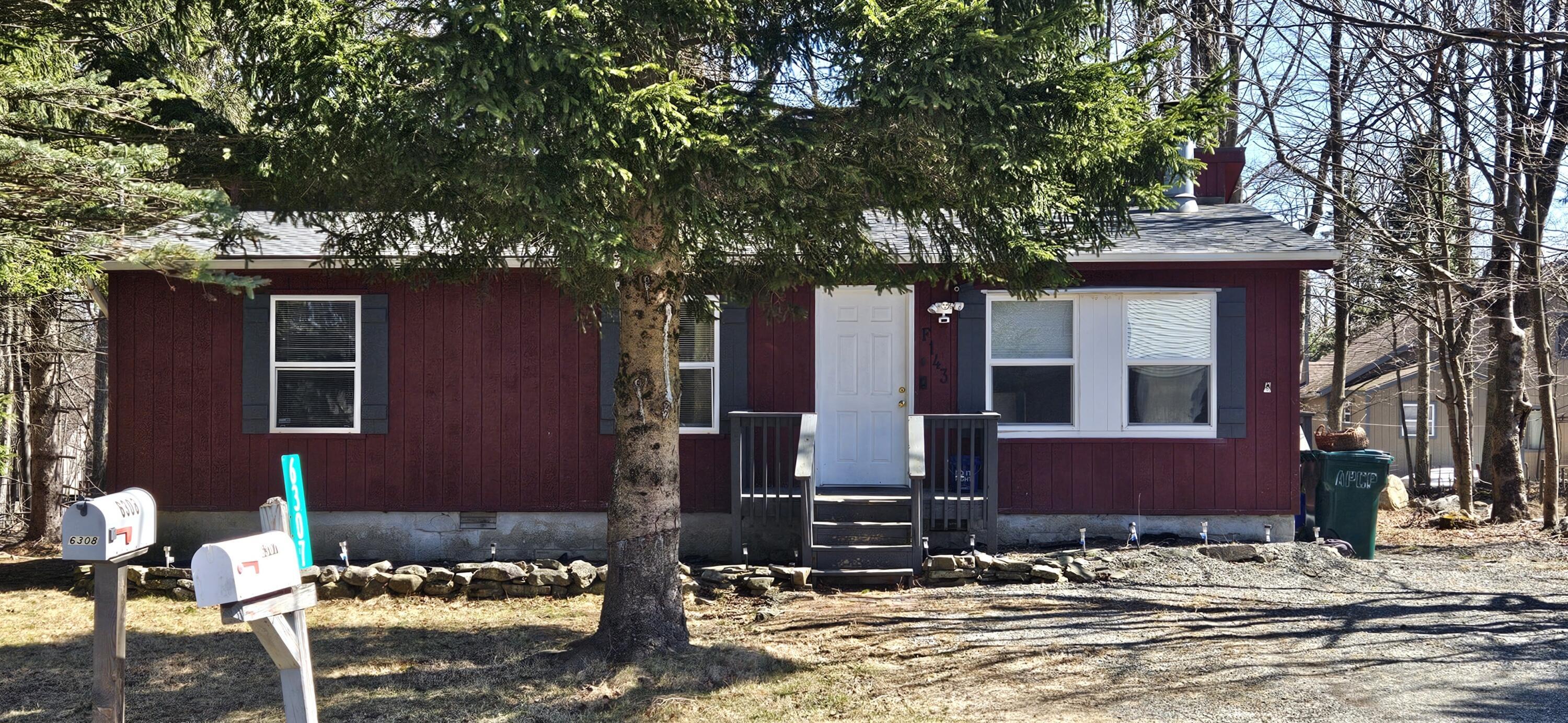 Ventnor Dr, Tobyhanna, PA 18466