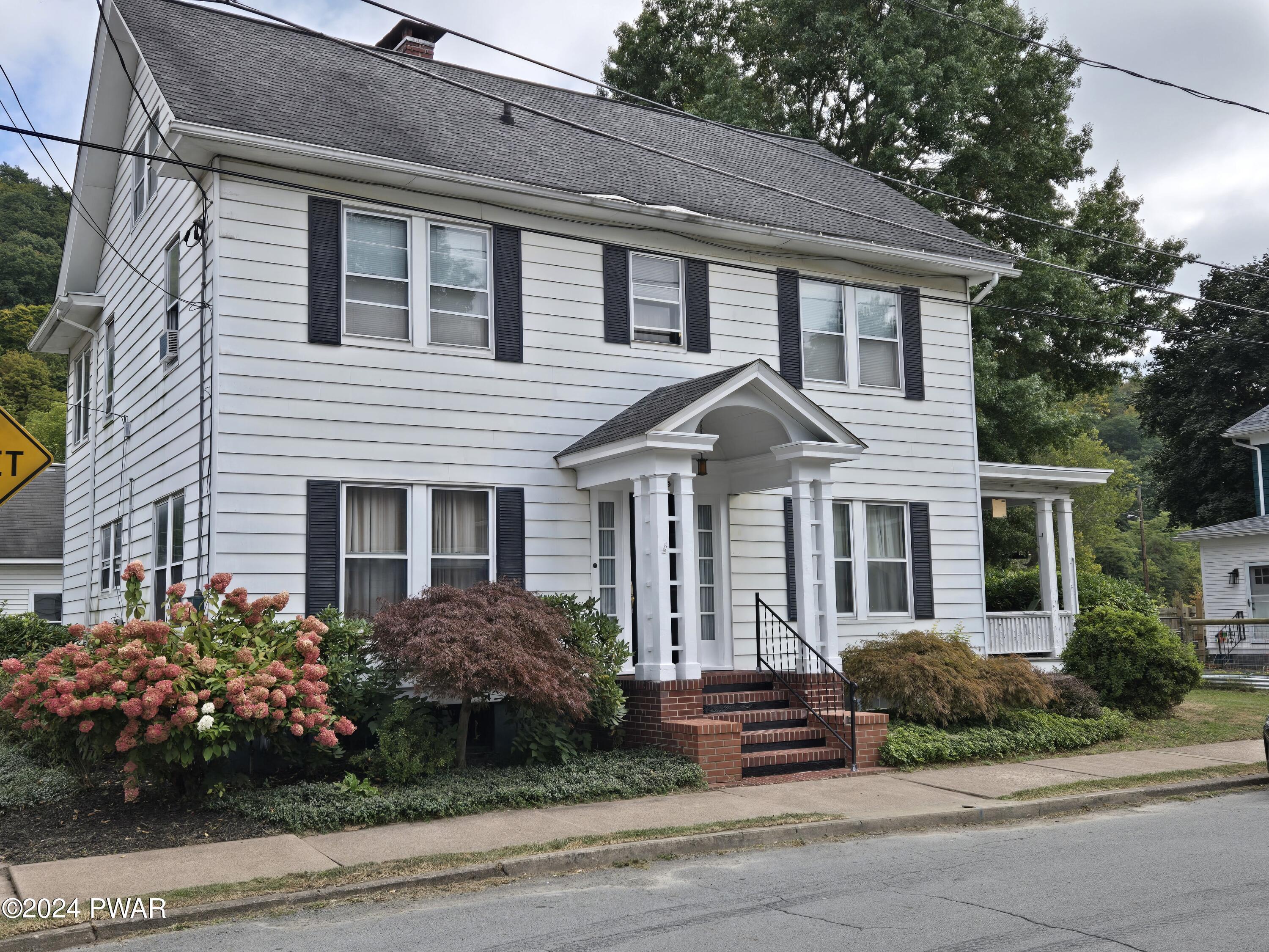 Dyberry Pl, Honesdale, PA 18431