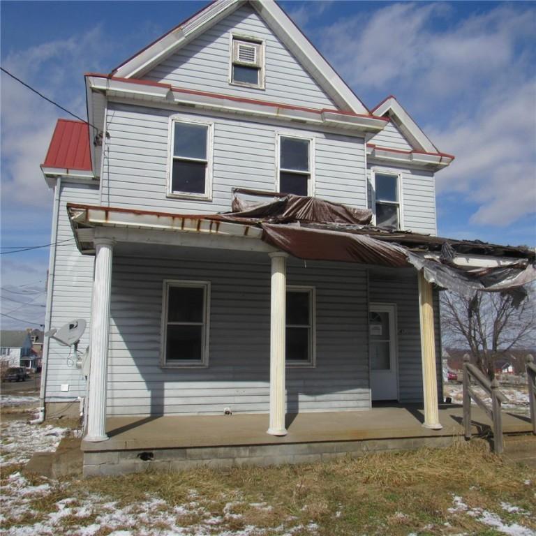 Coolspring St, Uniontown, PA 15401