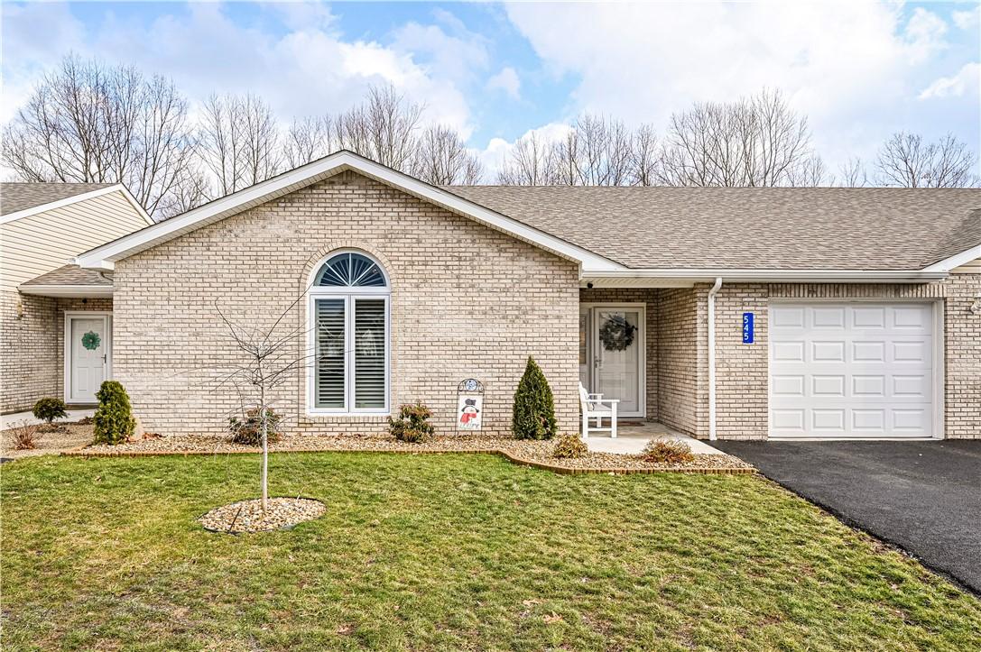 Sunview Cir, Latrobe, PA 15650