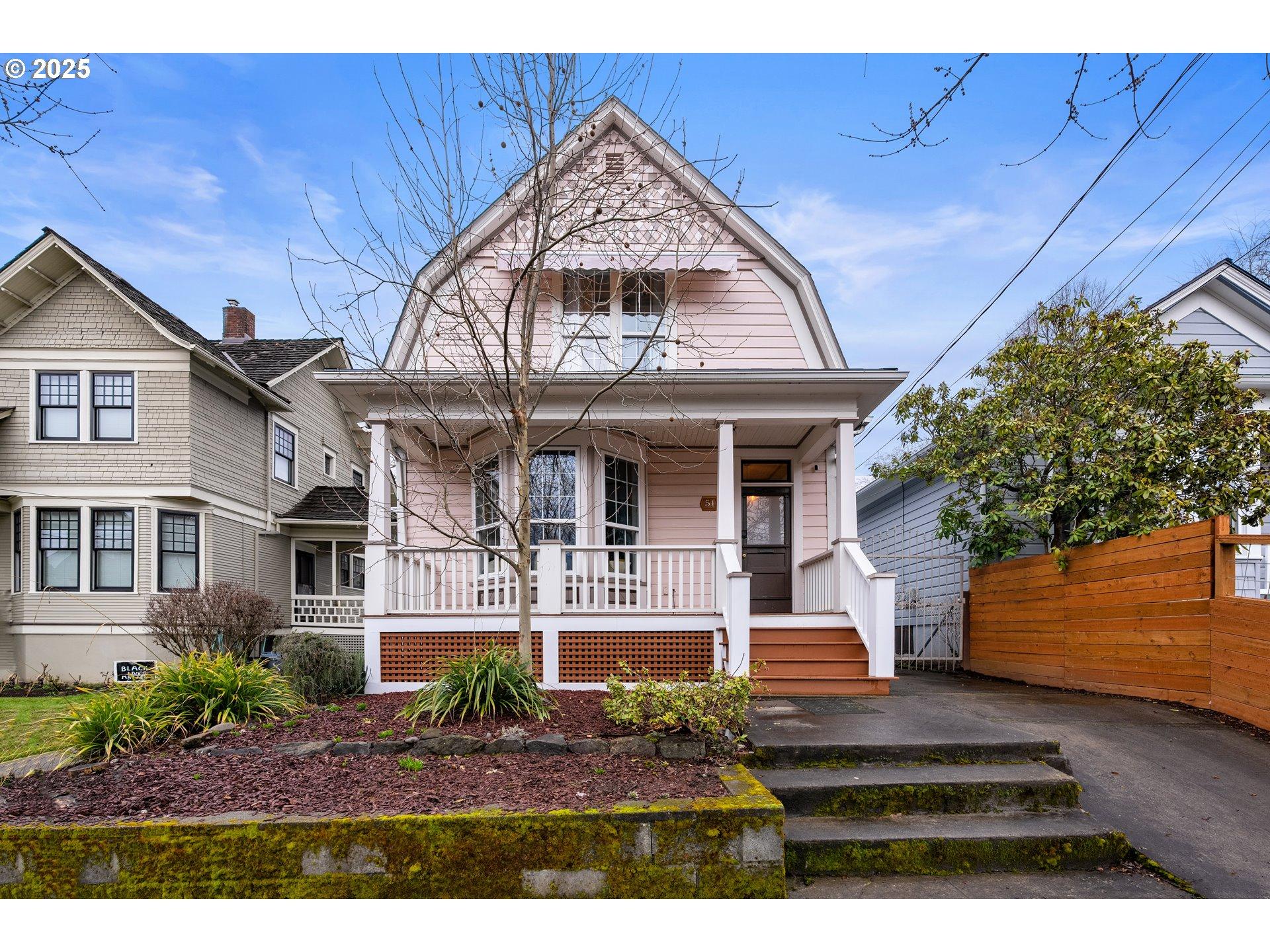 Ne Graham St, Portland, OR 97212