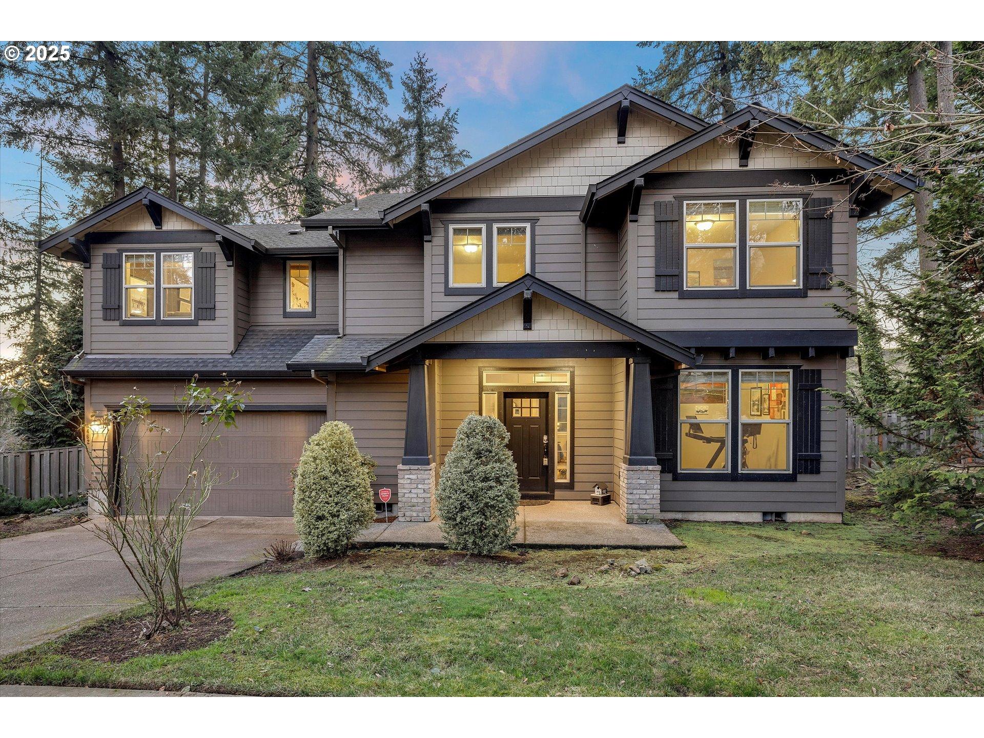 Frost St, Lake Oswego, OR 97035