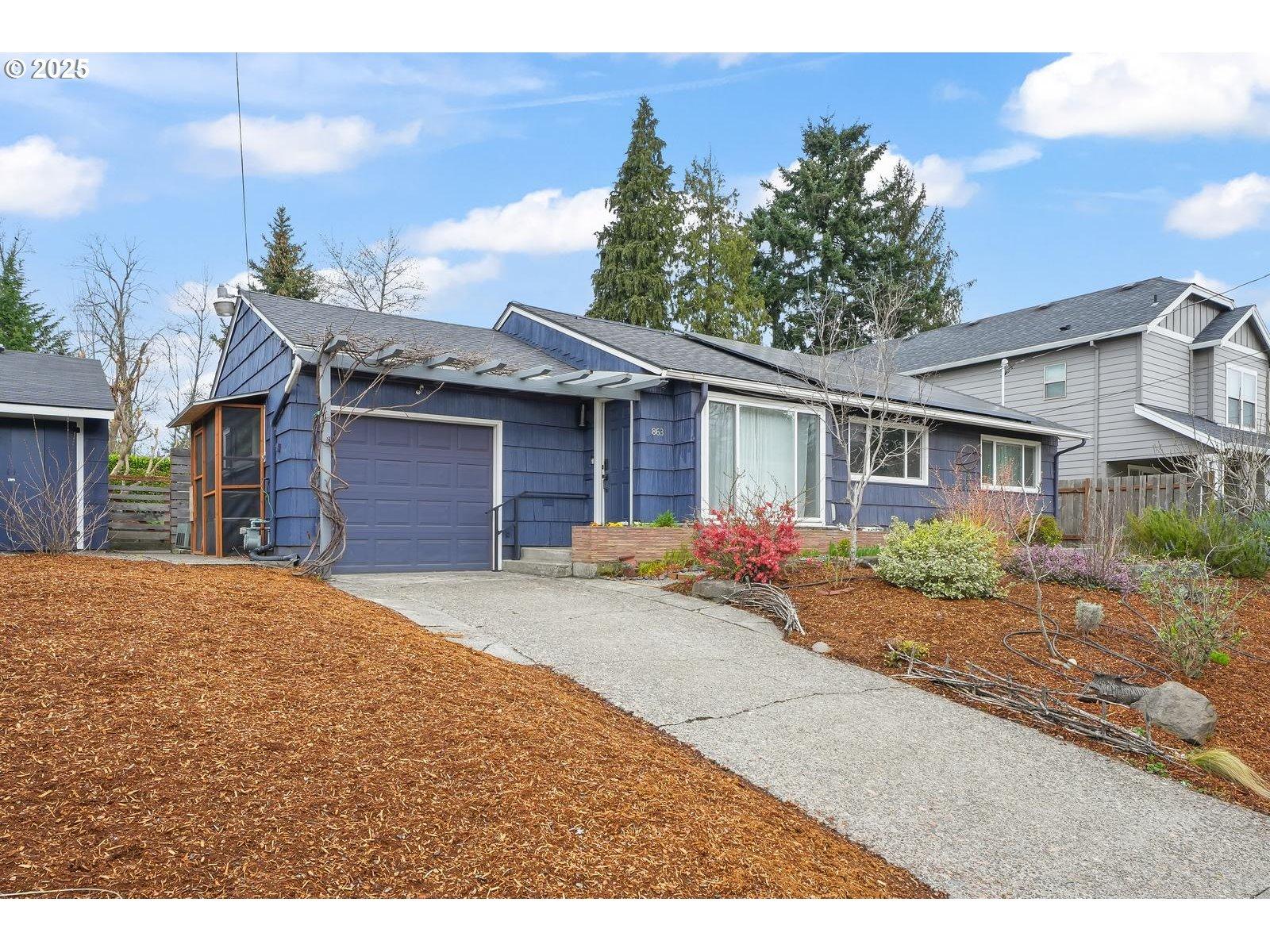 N Watts St, Portland, OR 97217