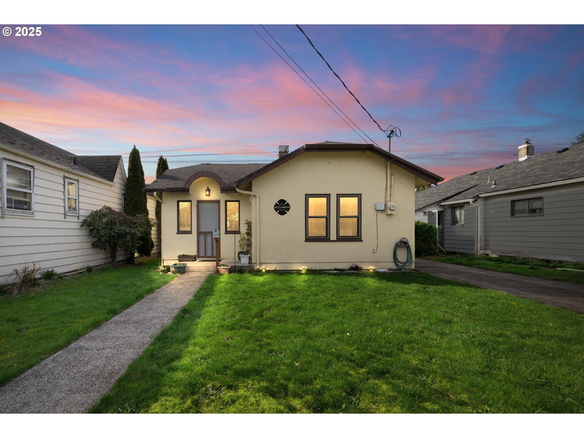 Ivy Ave, Tillamook, OR 97141
