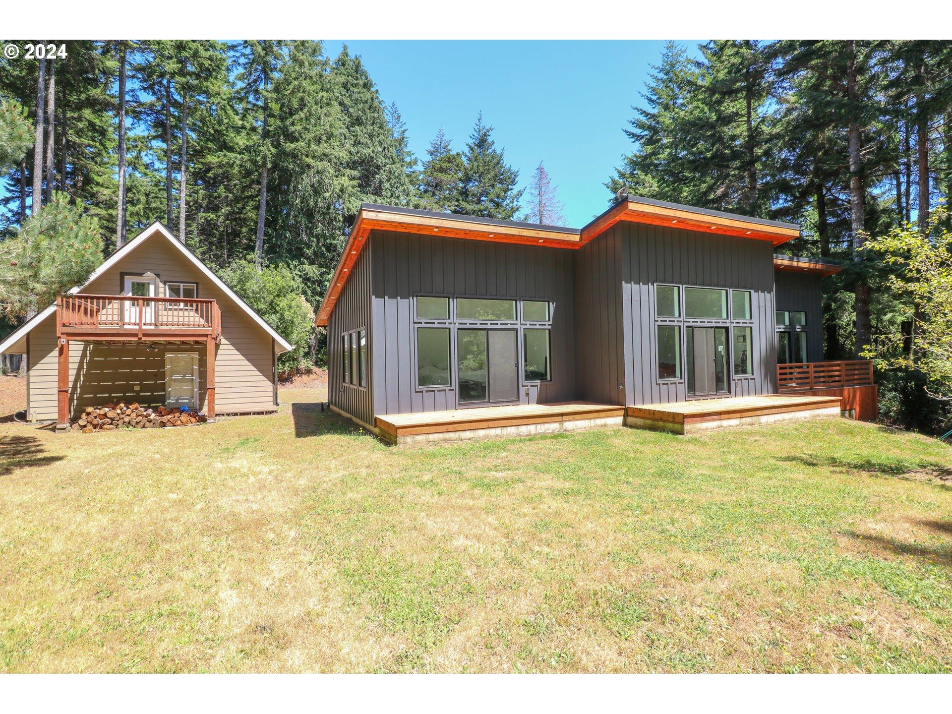Seven Devils Rd, Bandon, OR 97411