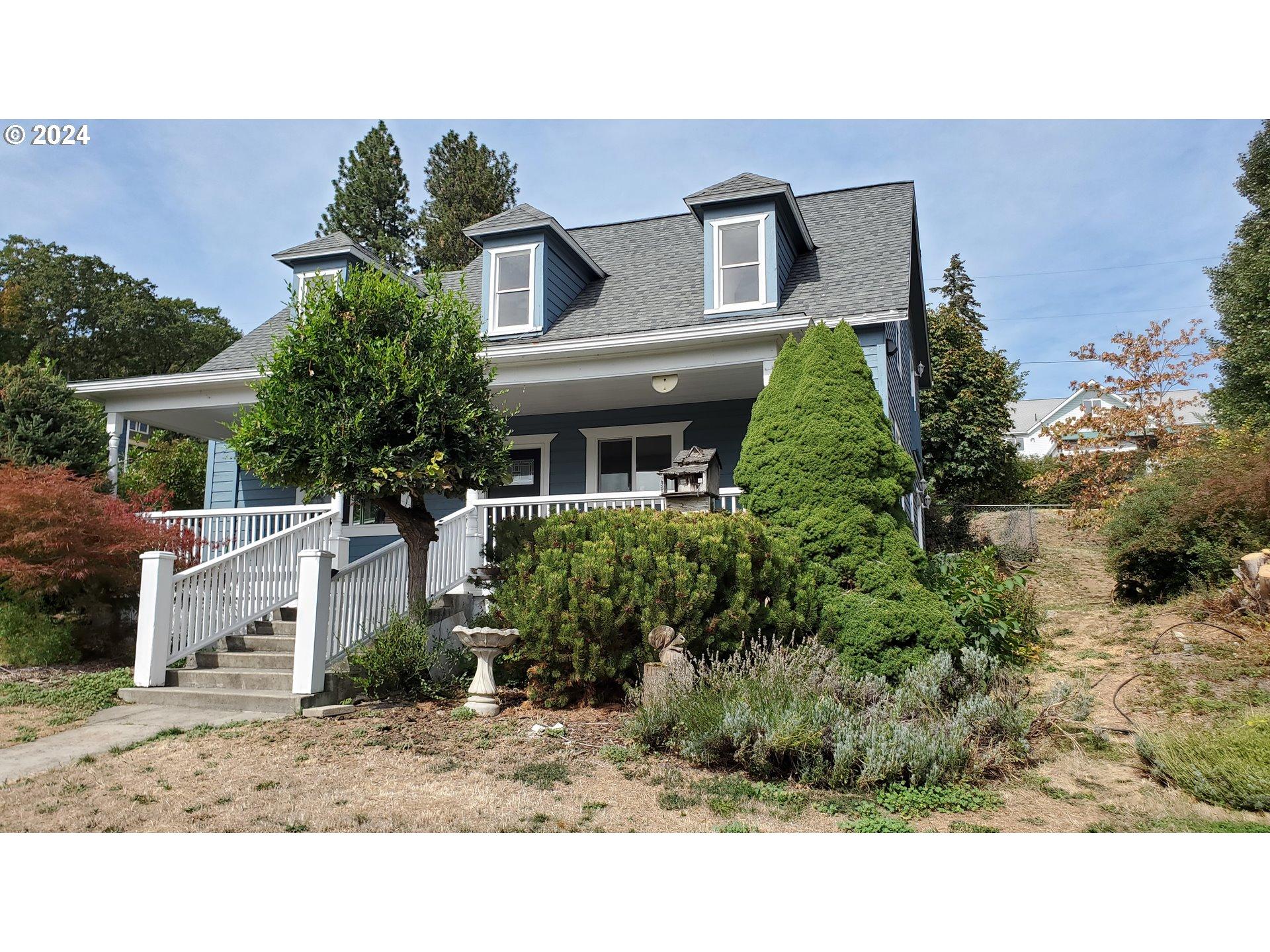 W Jewett Blvd, White Salmon, WA 98672