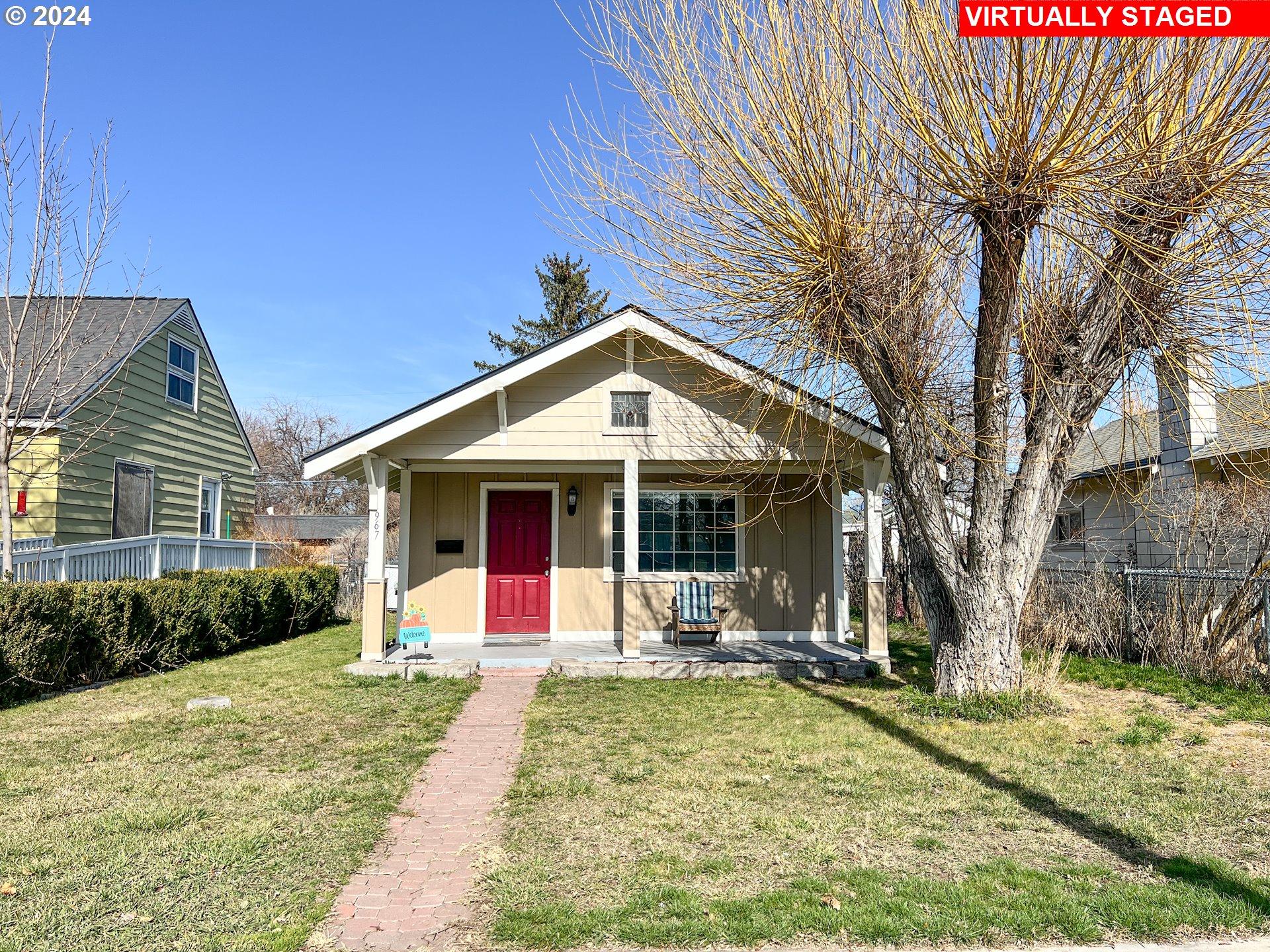 E 1st St, Prineville, OR 97754