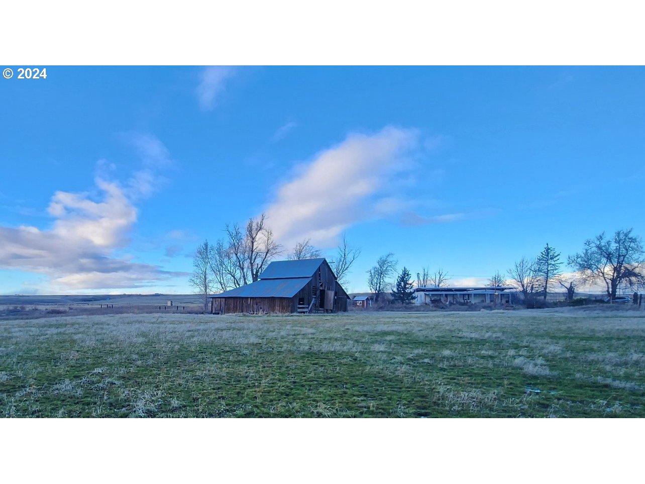 Erickson Rd, Centerville, WA 98613