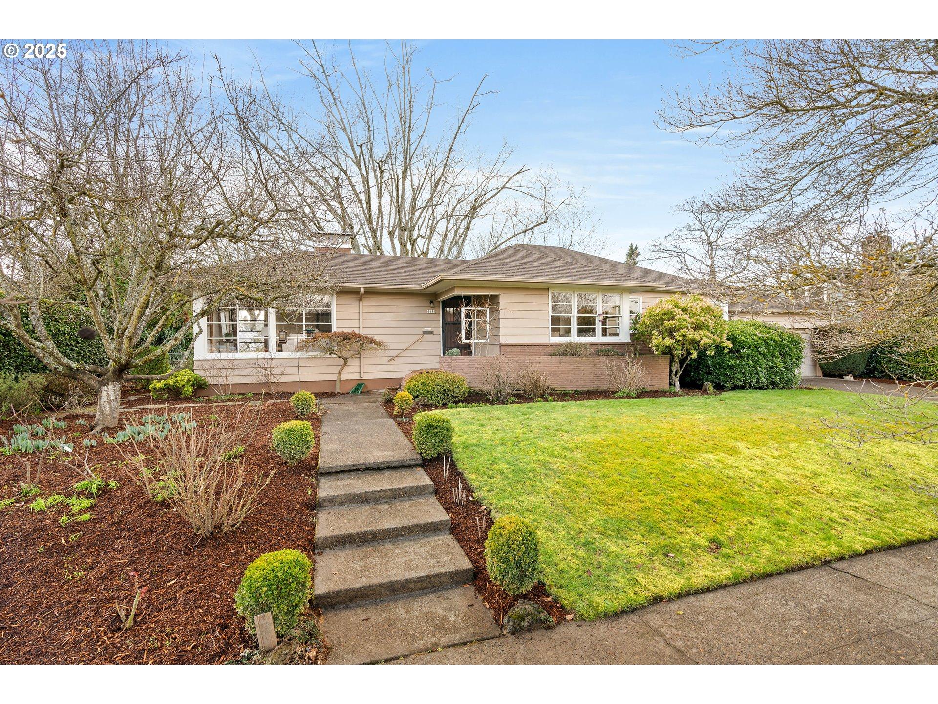 Ne 25th Ave, Portland, OR 97211