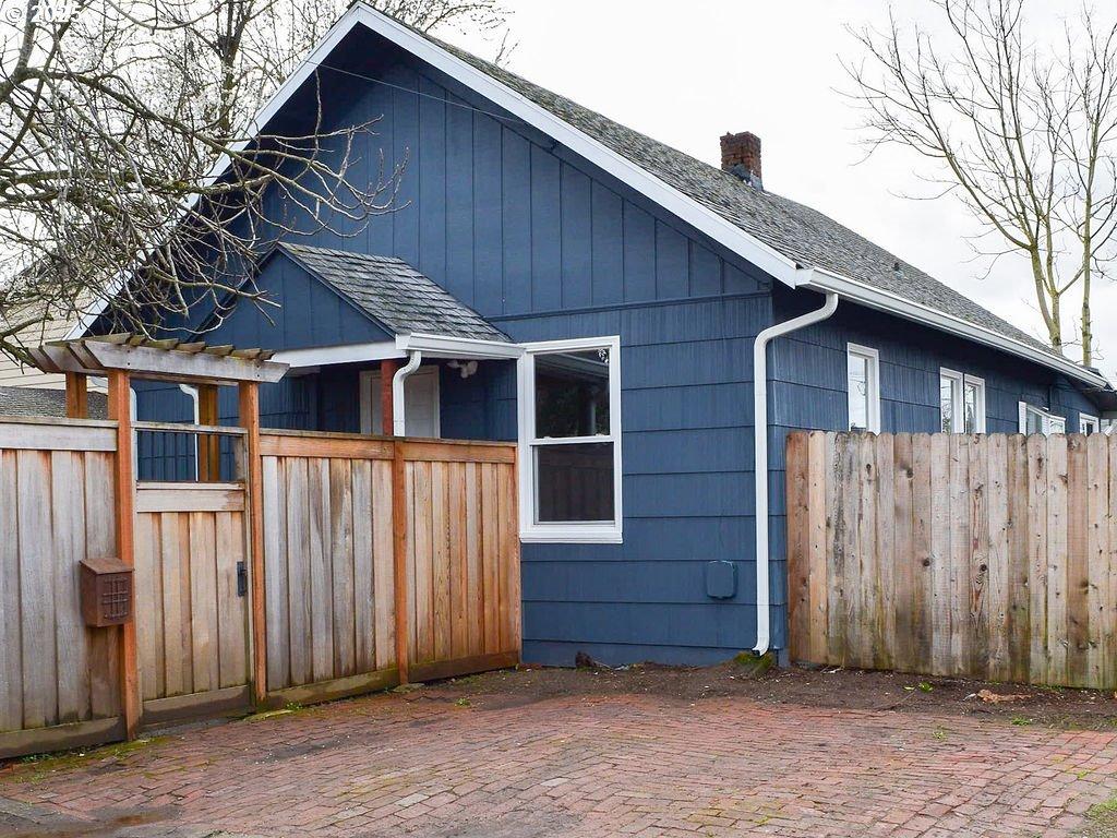 Se Ellis St, Portland, OR 97266