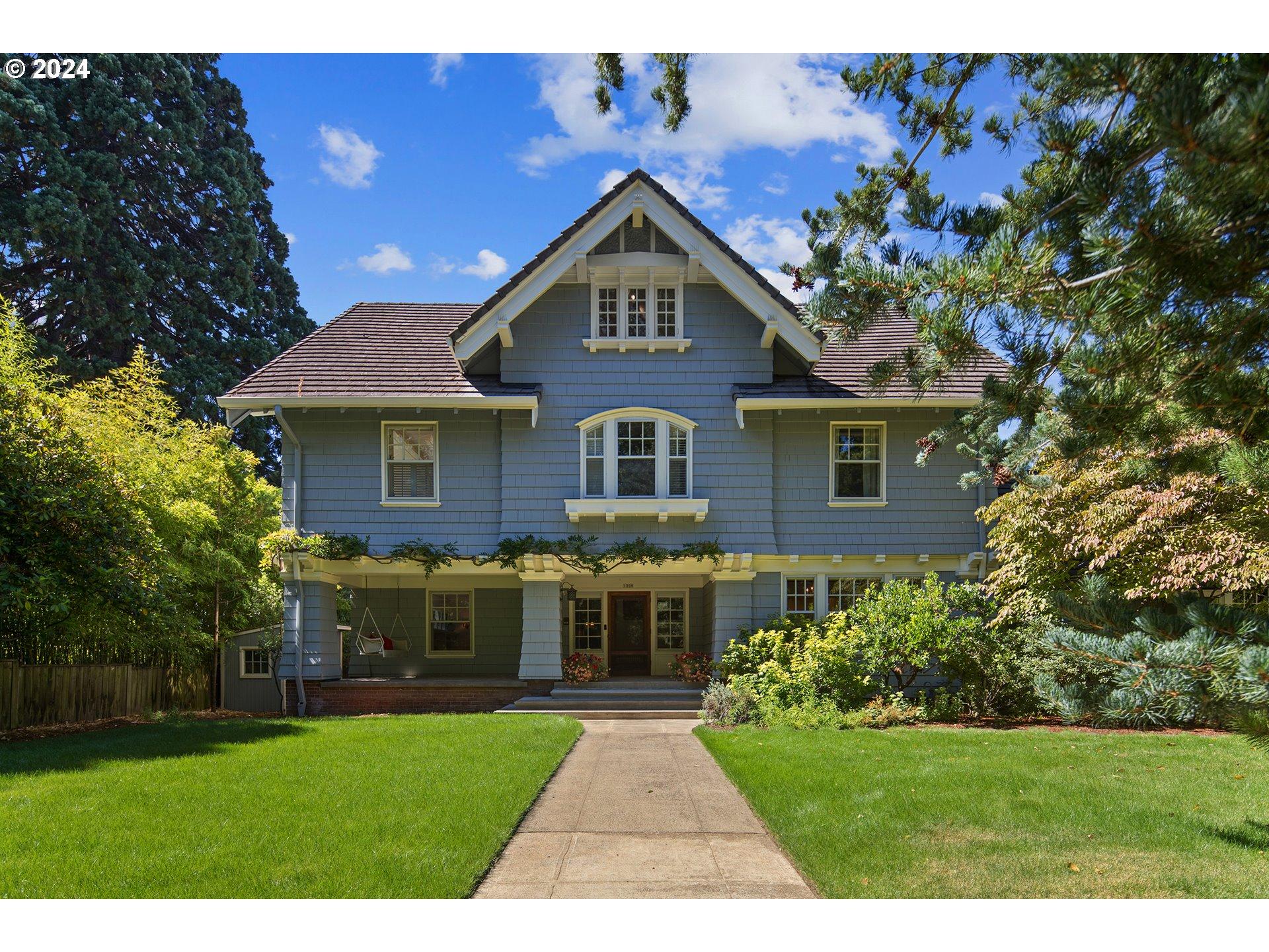 Se Salmon St, Portland, OR 97215