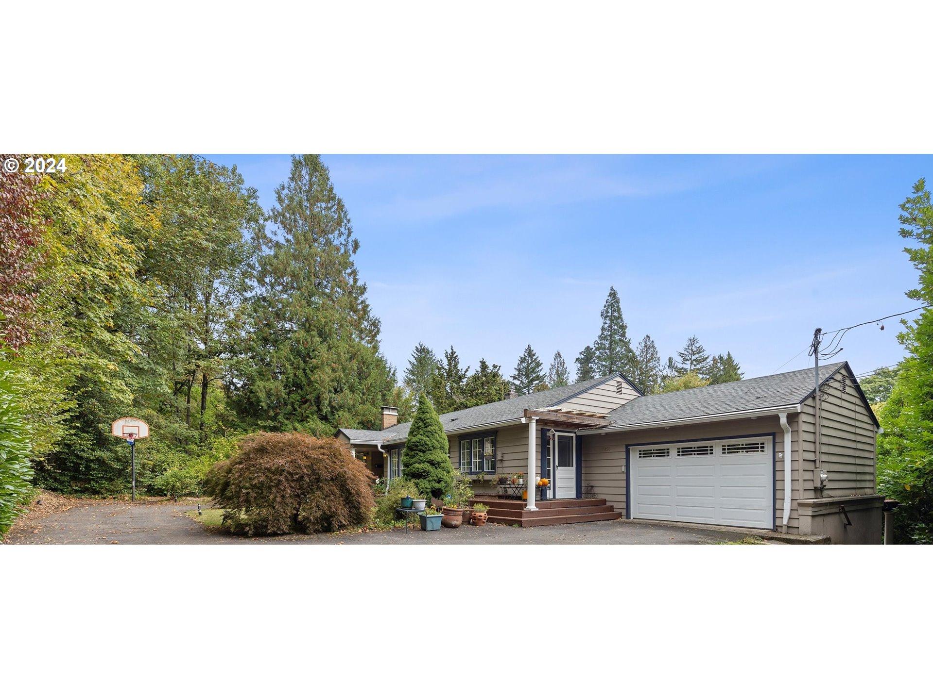 Sw Canyon Rd, Portland, OR 97225