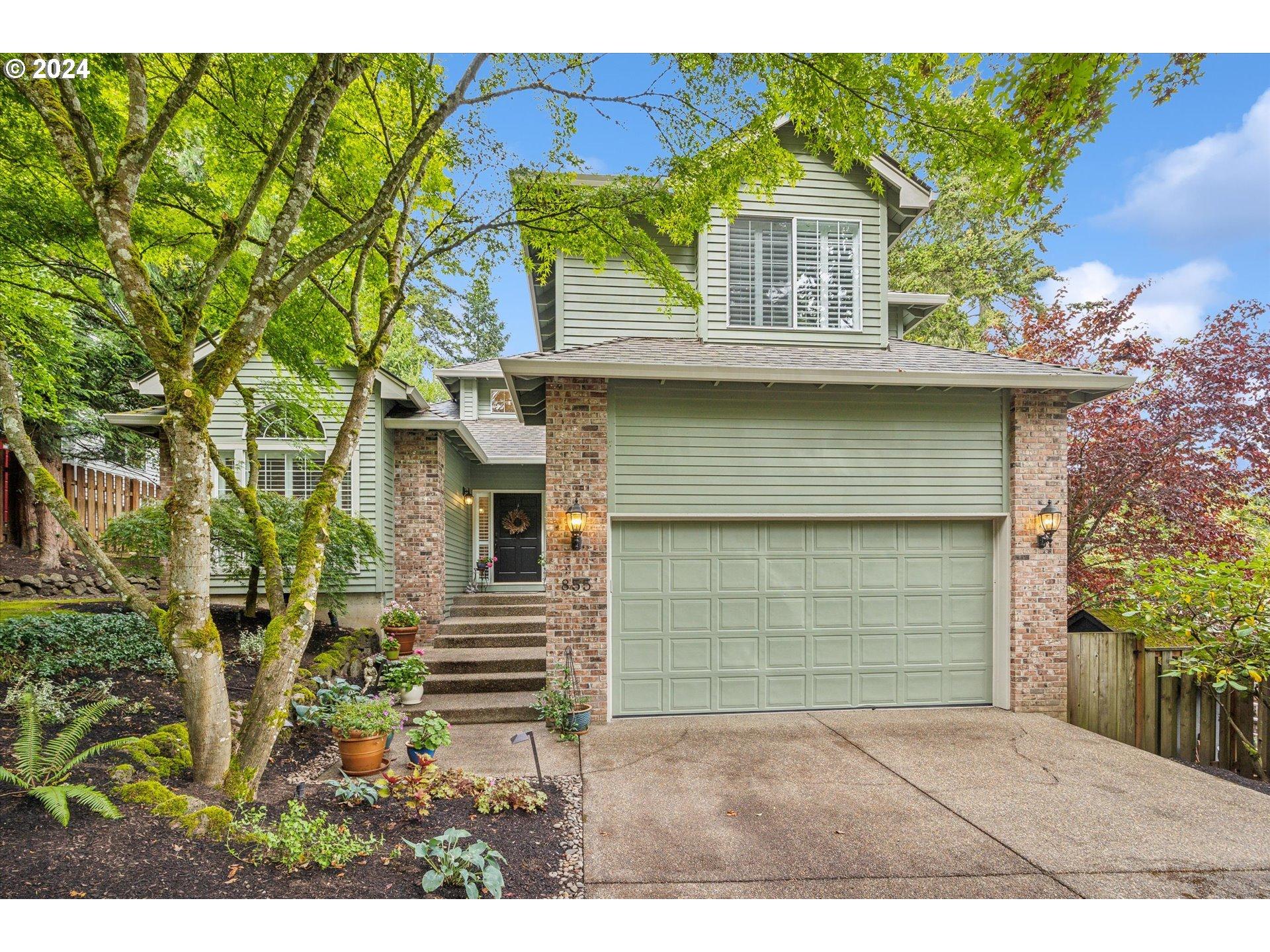 Palisades Terrace Dr, Lake Oswego, OR 97034