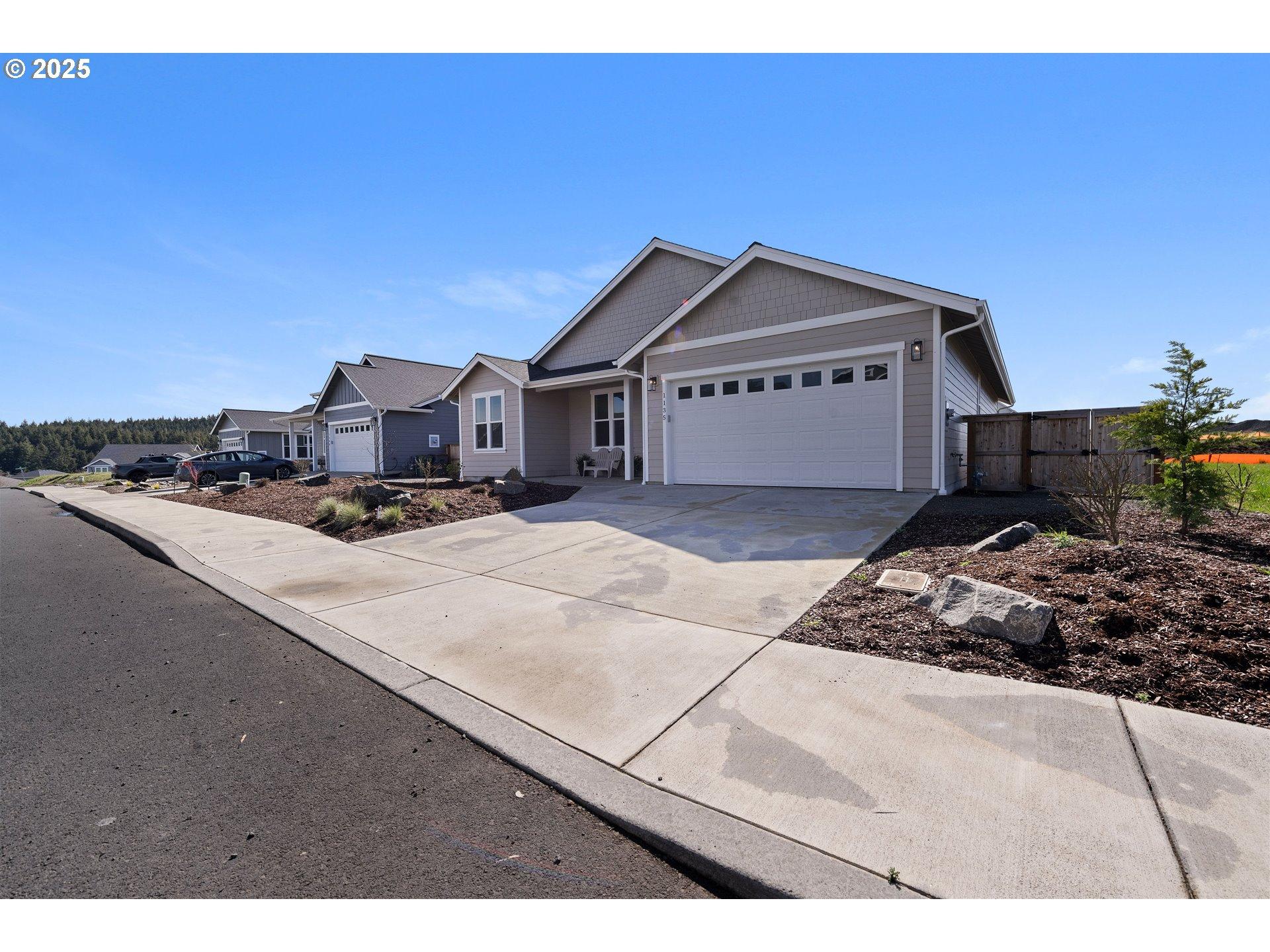 Se Bugle Ave, Warrenton, OR 97146