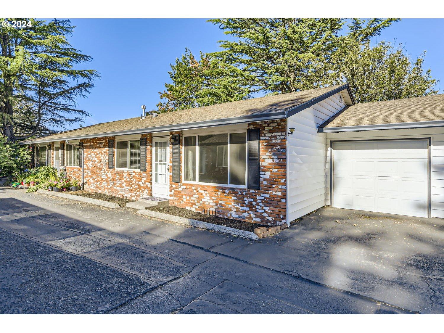 Se 221st Ave, Gresham, OR 97030