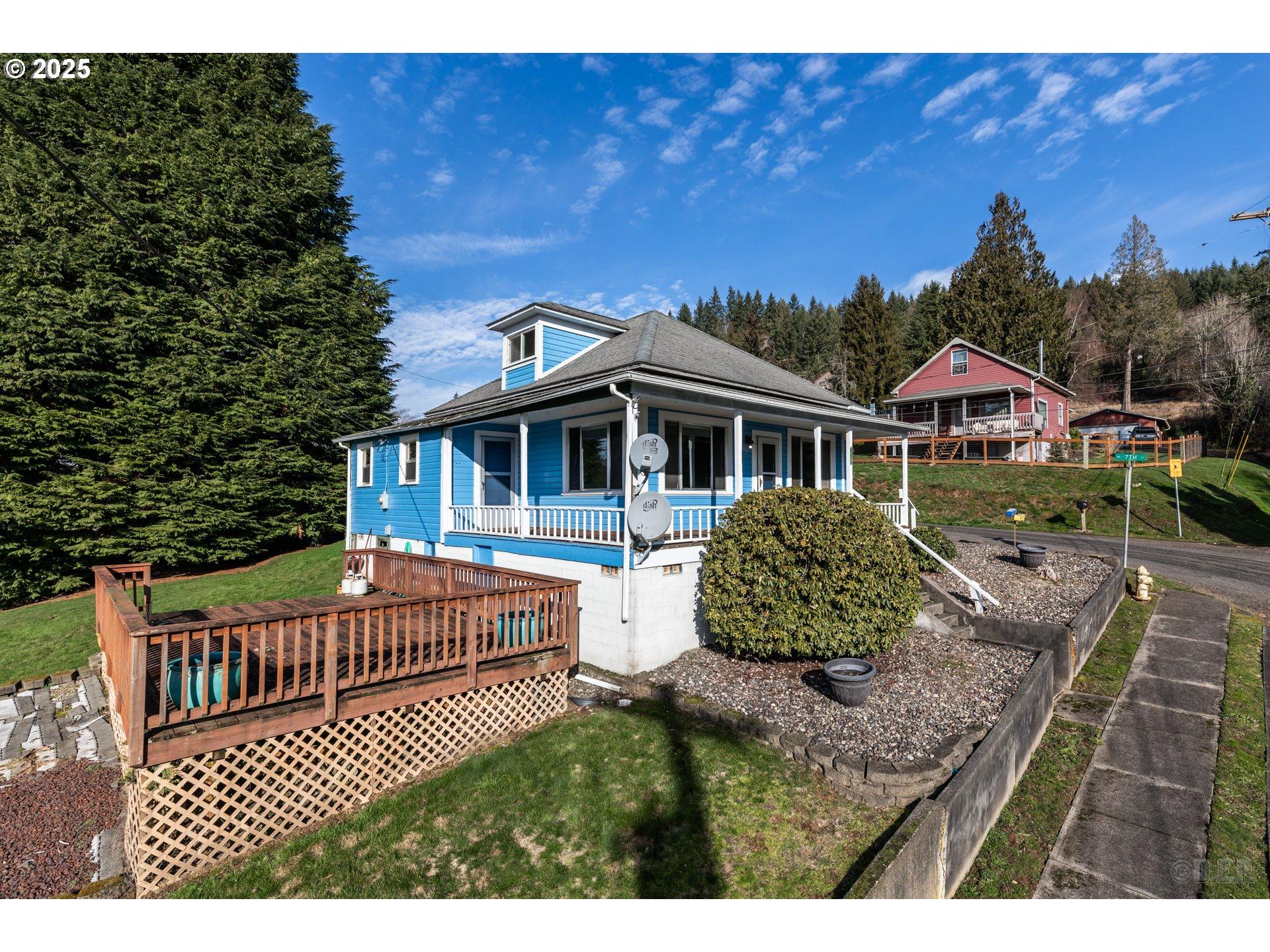 Ne Spring St, Clatskanie, OR 97016