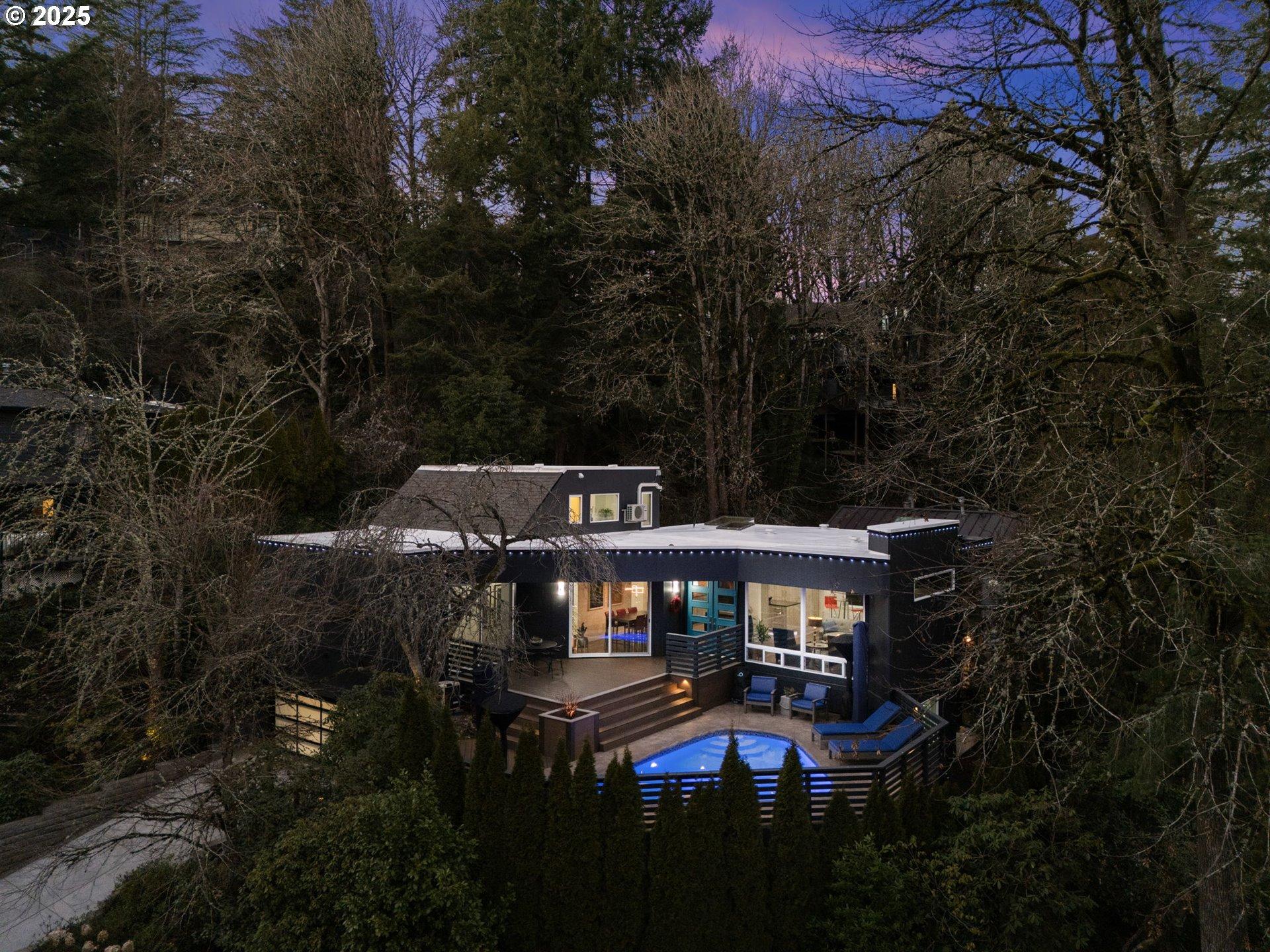 Sw Bennington Dr, Portland, OR 97205