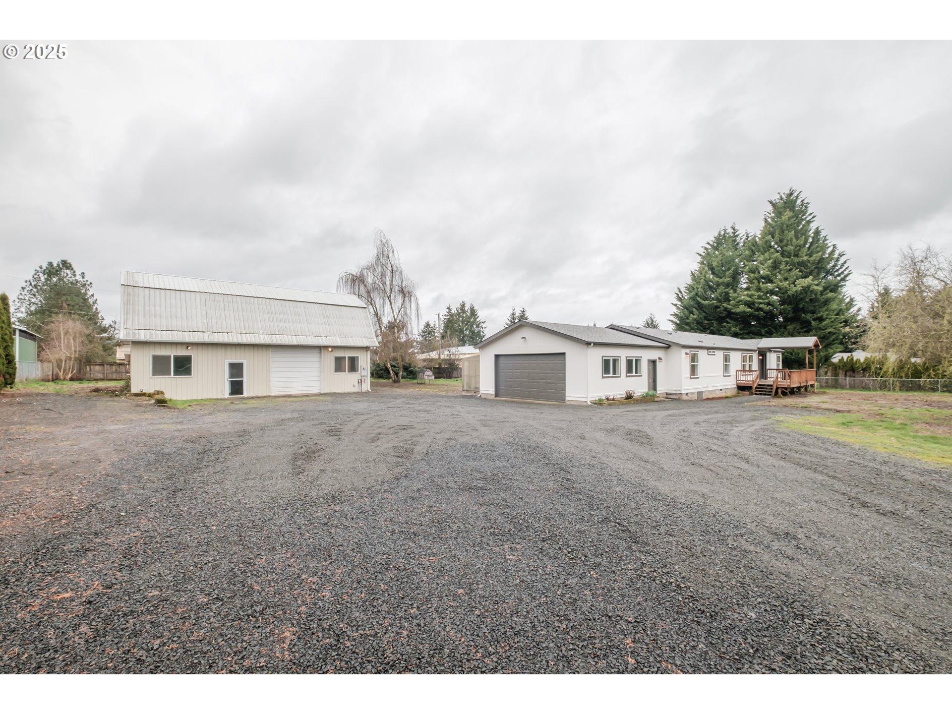 6th St, Junction City, OR 97448