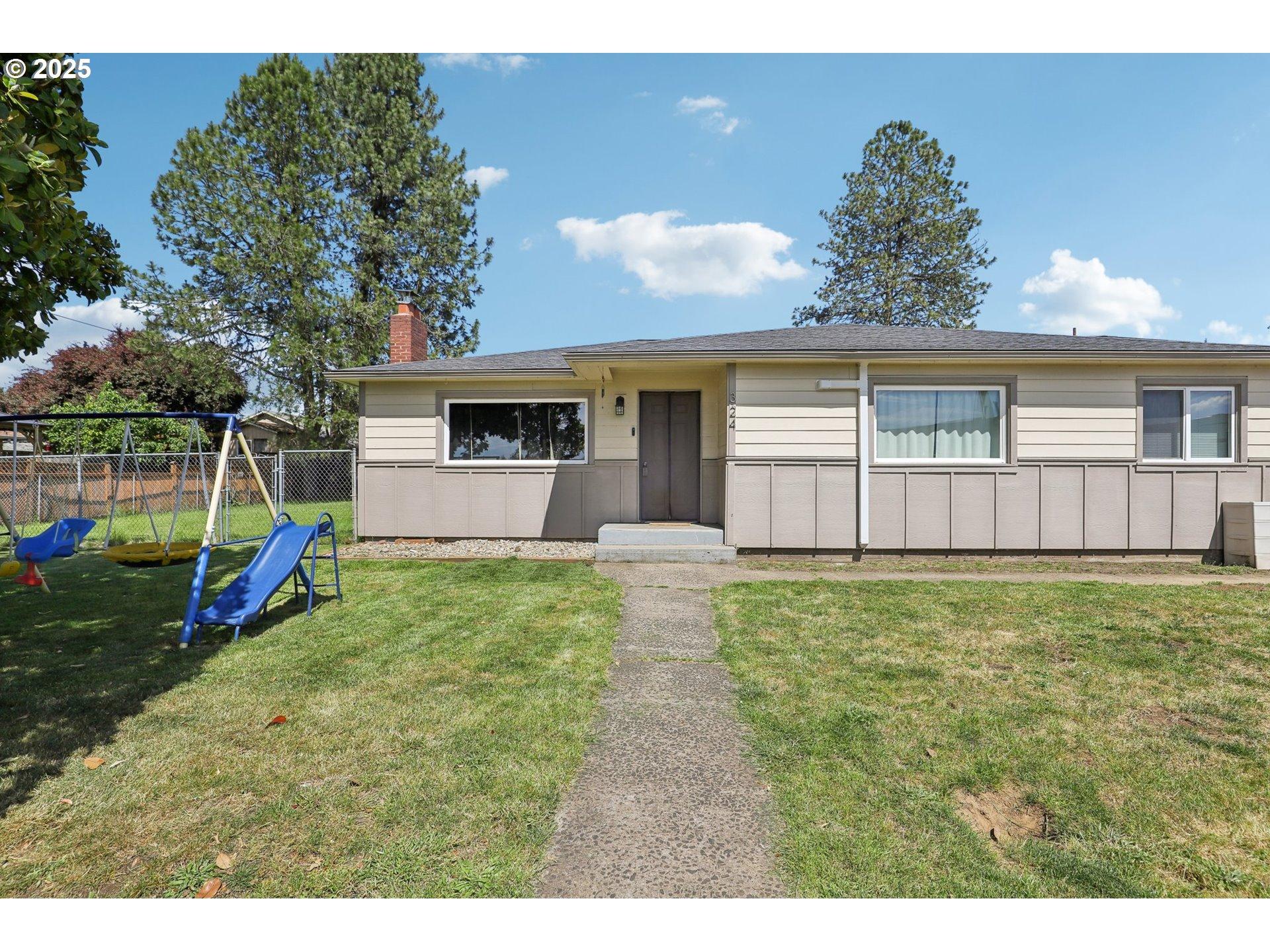 N 18th St, Saint Helens, OR 97051