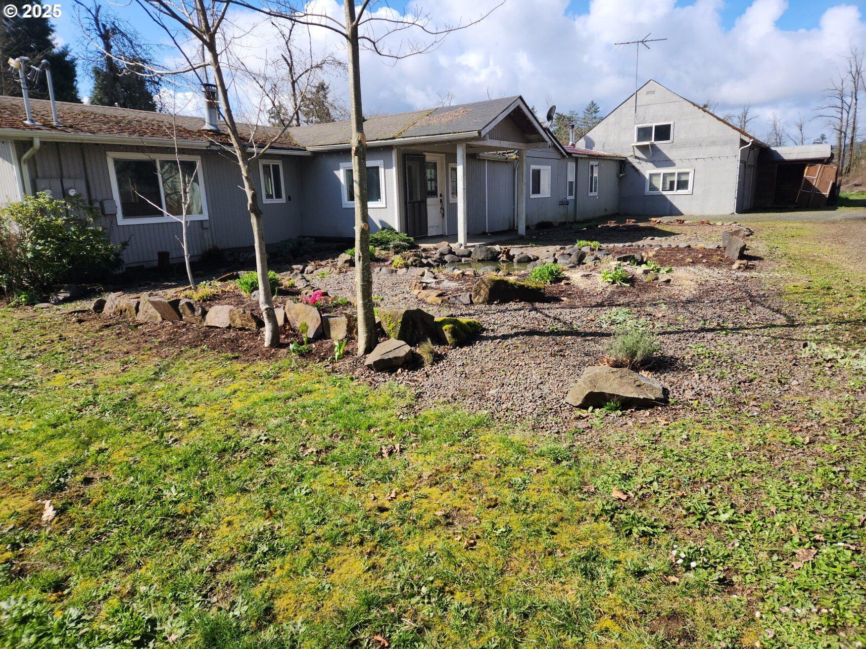 Hillview Dr, Creswell, OR 97426