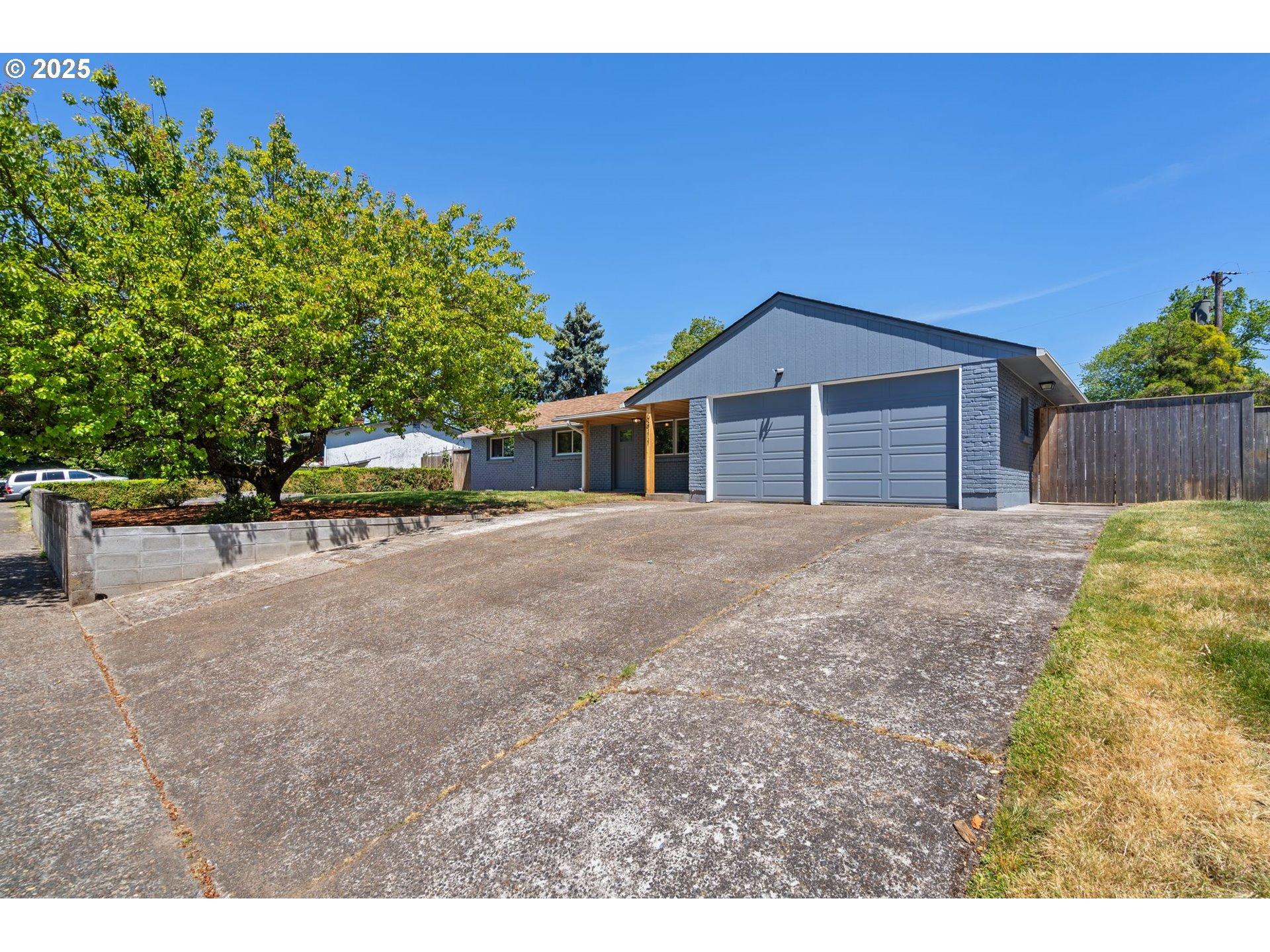 Nw Firwood Dr, Vancouver, WA 98665