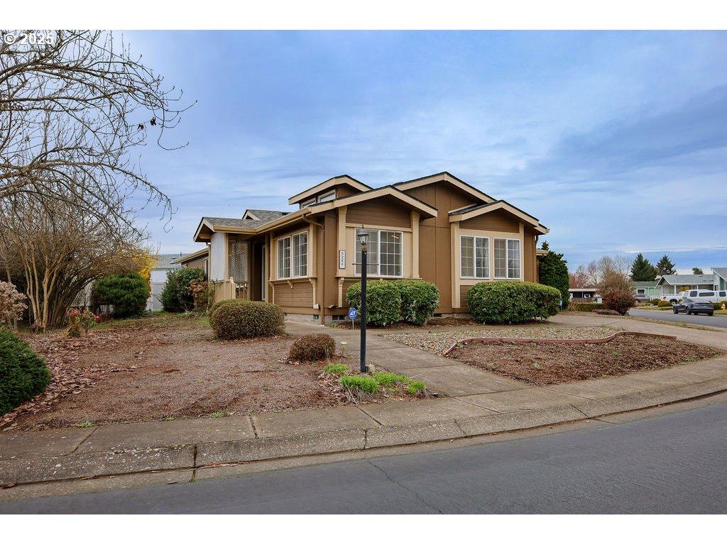 Glenn Ellen Dr, Eugene, OR 97402